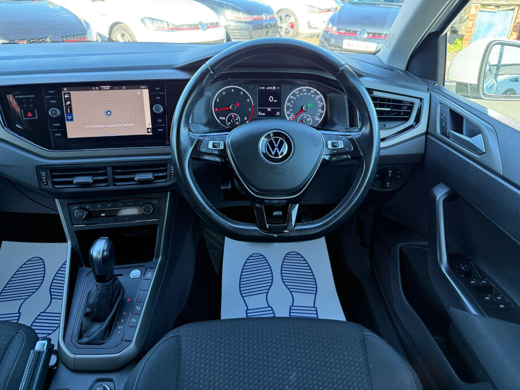 Volkswagen Polo - Image 35