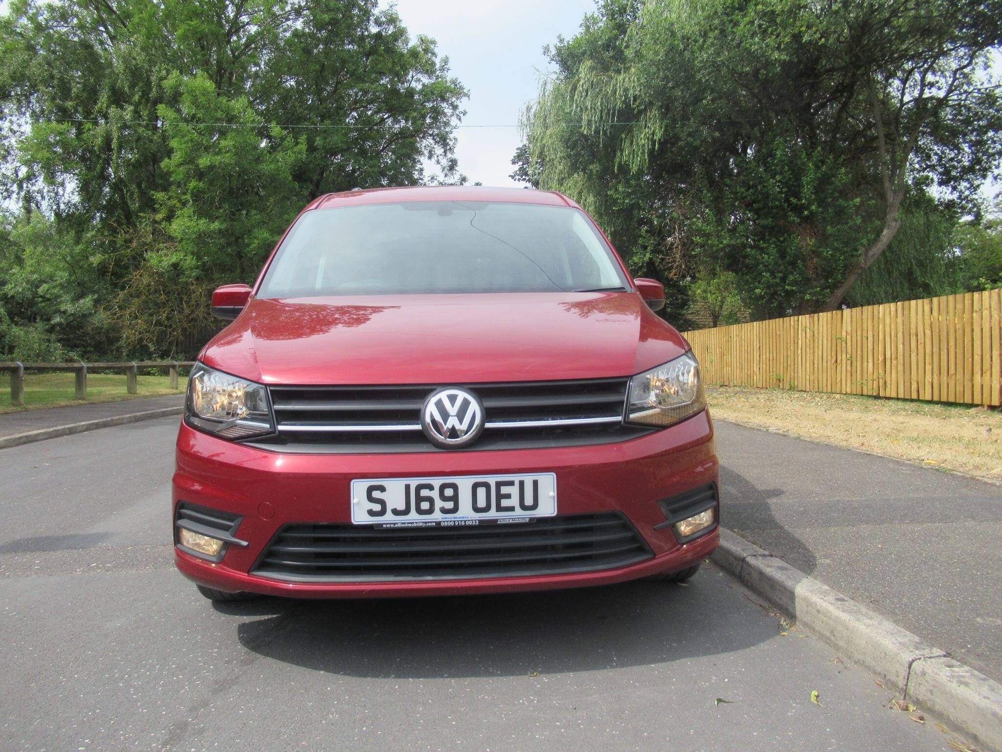 Volkswagen Caddy Maxi Life - Image 9