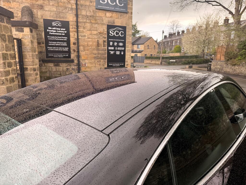 Porsche Taycan - Image 24