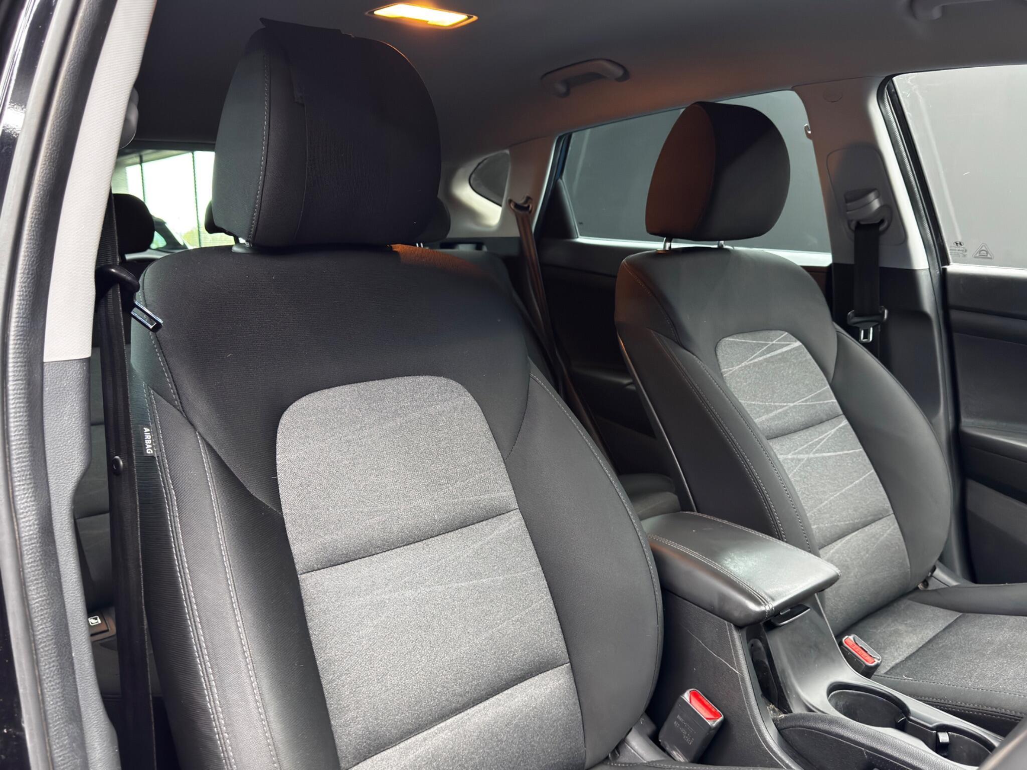 Hyundai Tucson - Image 12