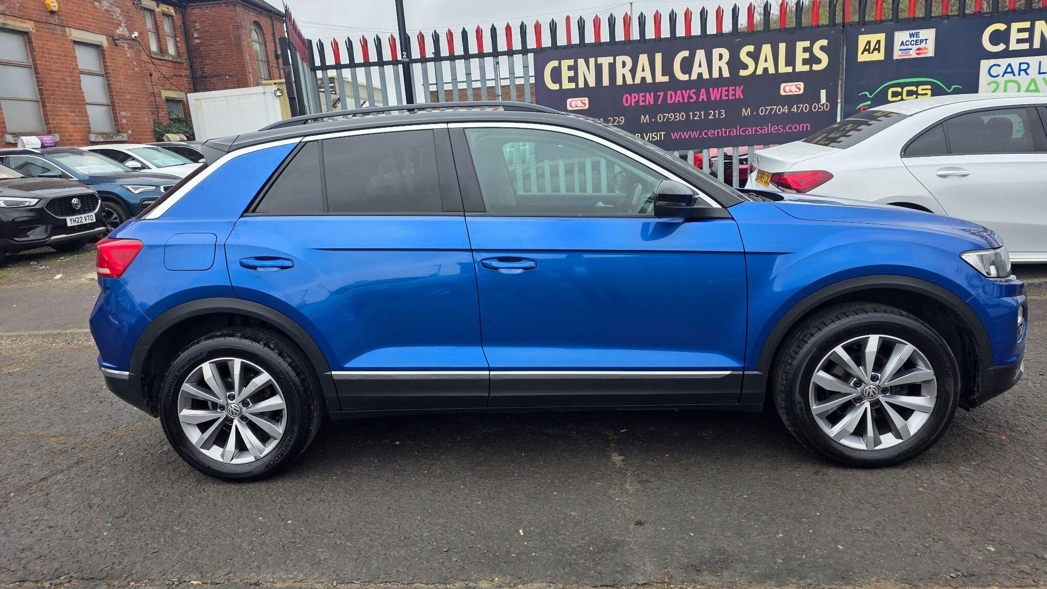 Volkswagen T-Roc - Image 7