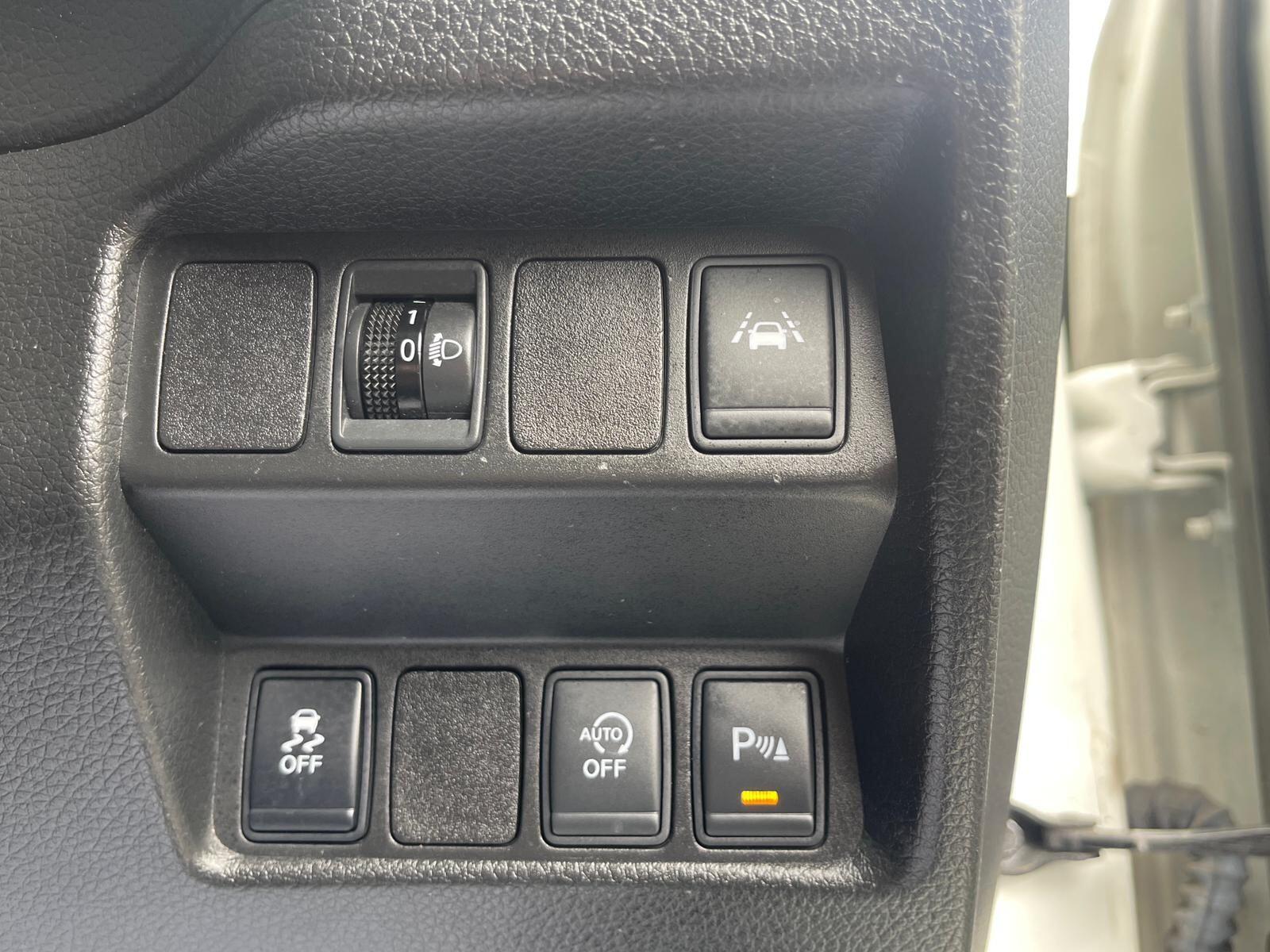 Nissan Qashqai - Image 26