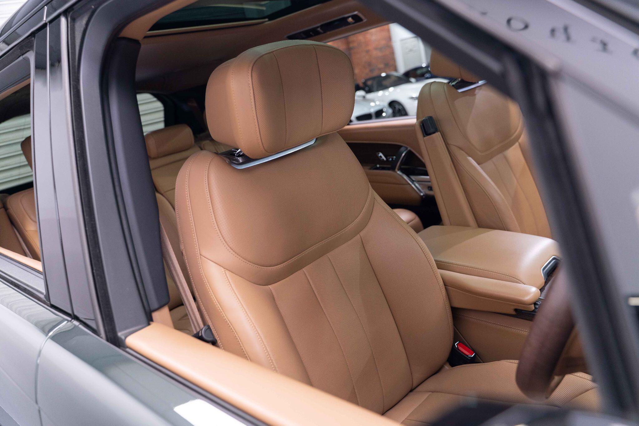 Land Rover Range Rover - Image 52