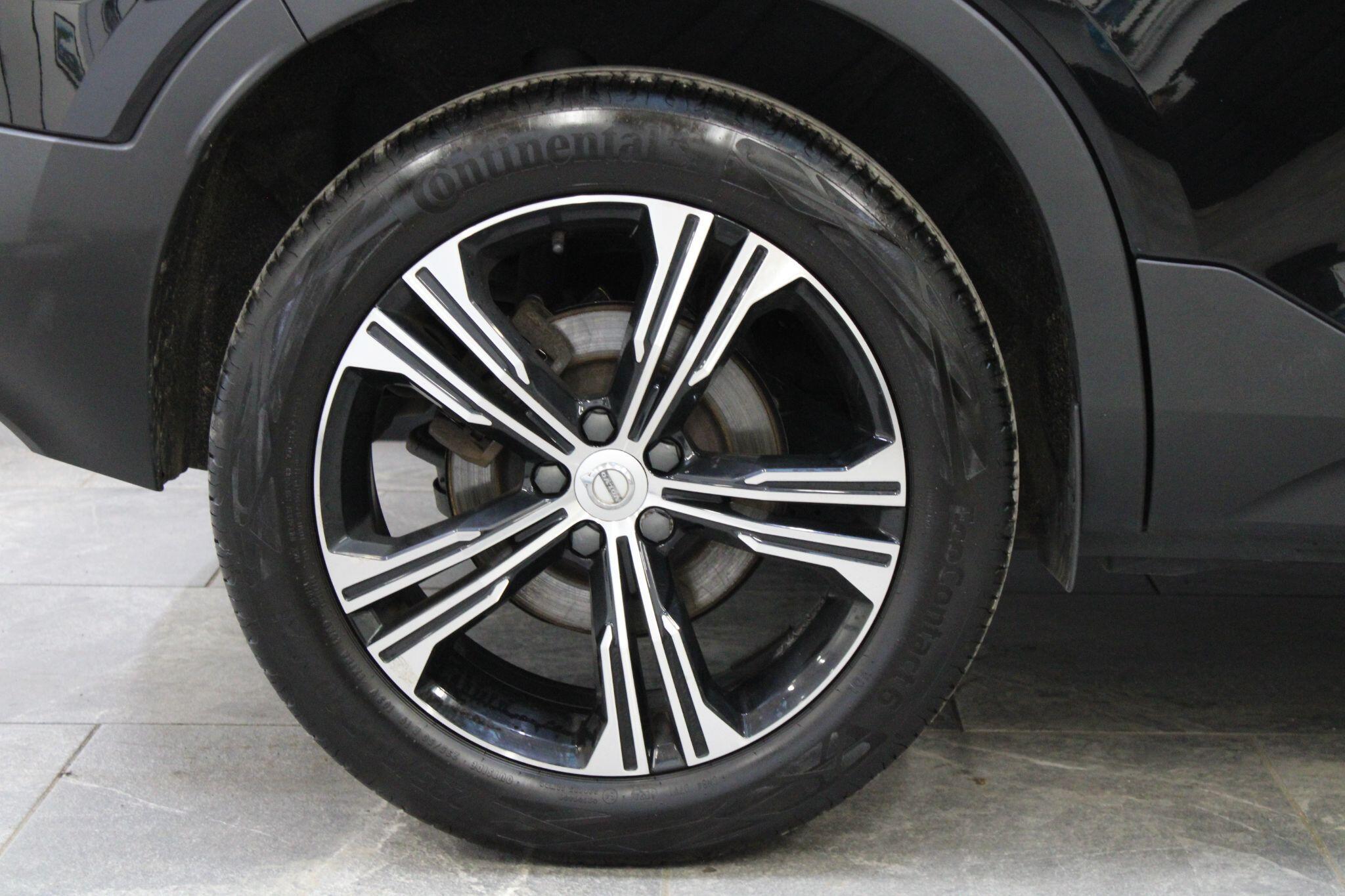 Volvo XC40 - Image 10