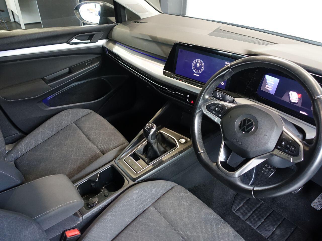 Volkswagen Golf - Image 2