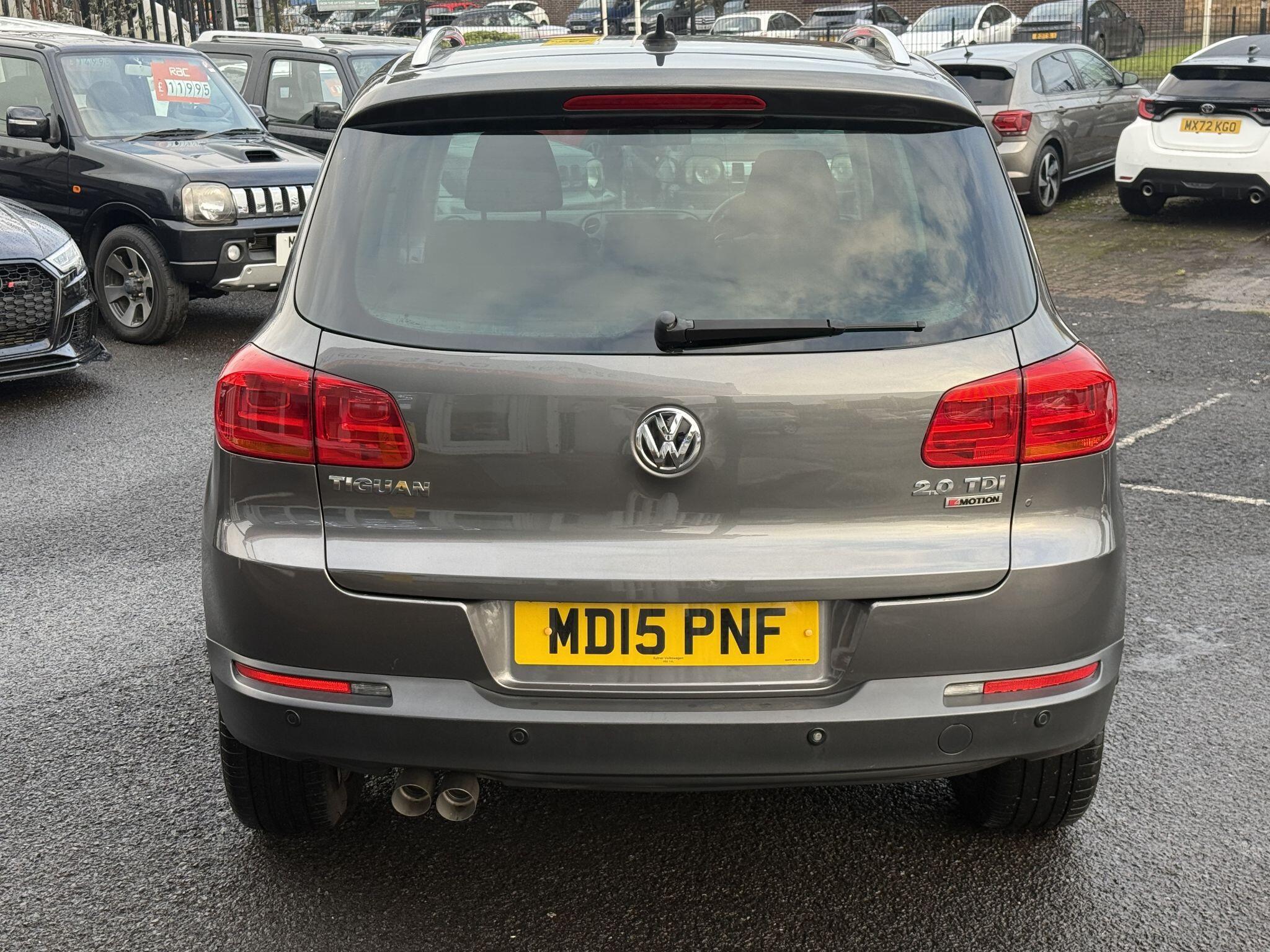 Volkswagen Tiguan - Image 18