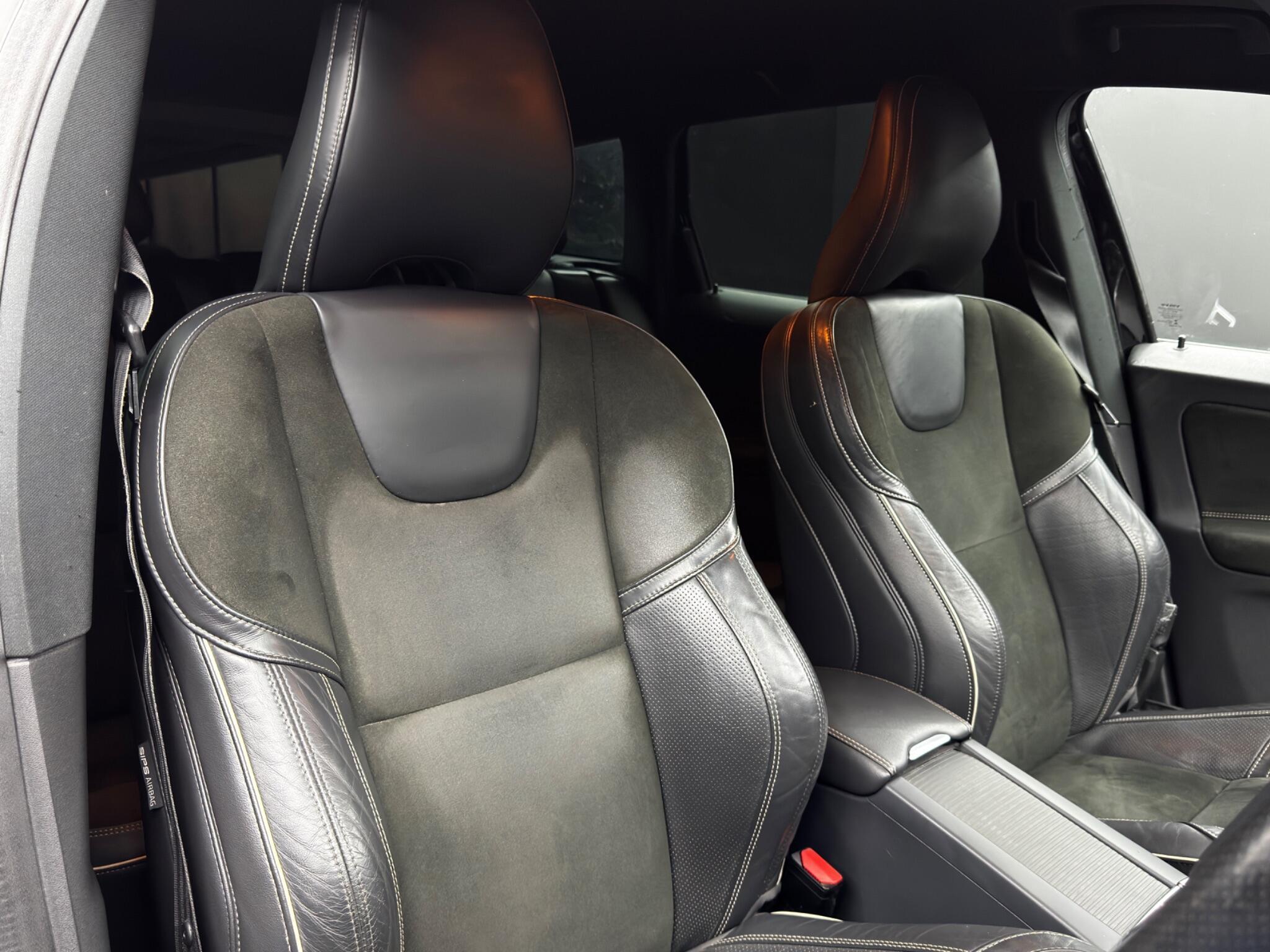 Volvo XC60 - Image 12