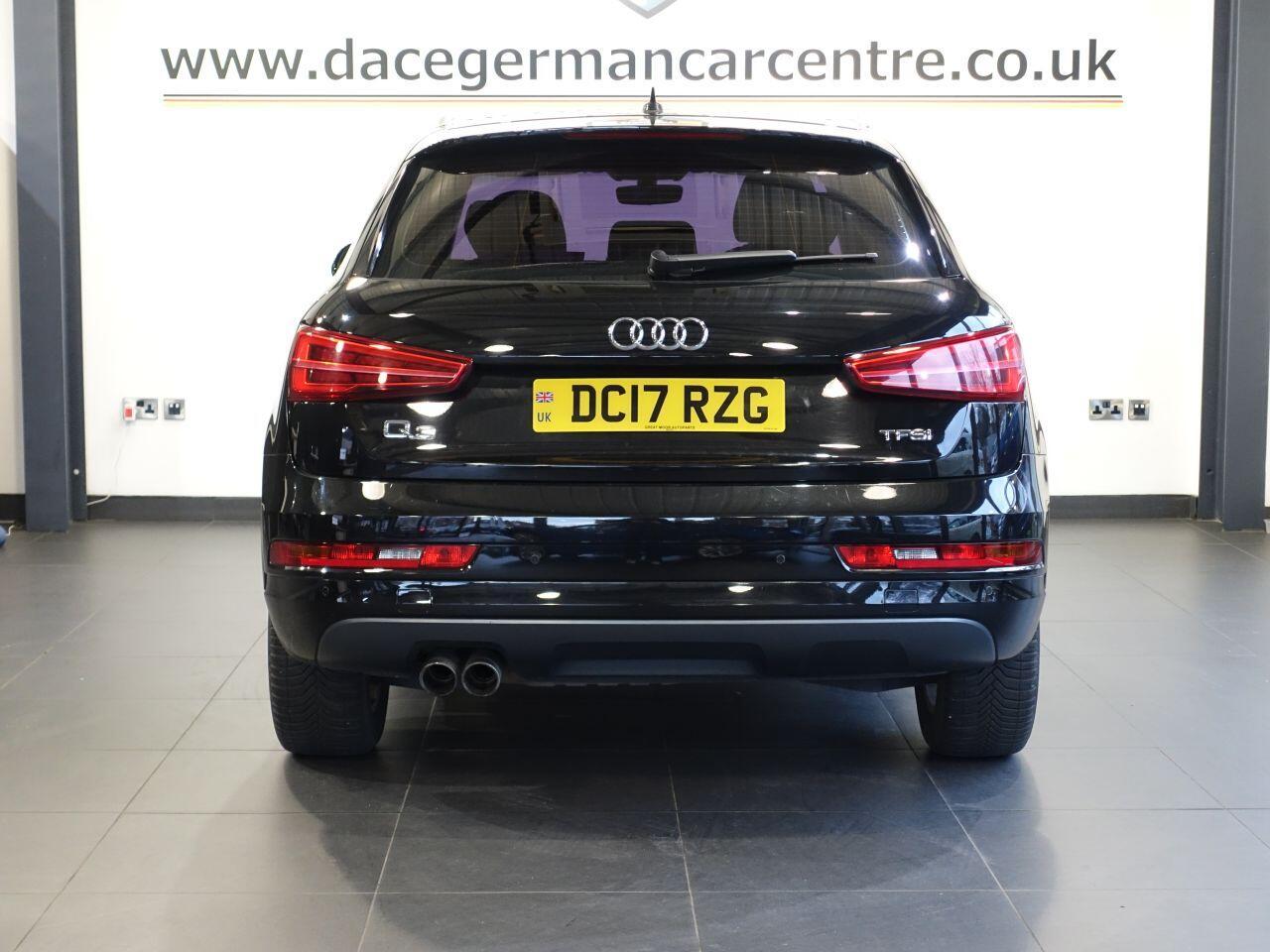 Audi Q3 - Image 7