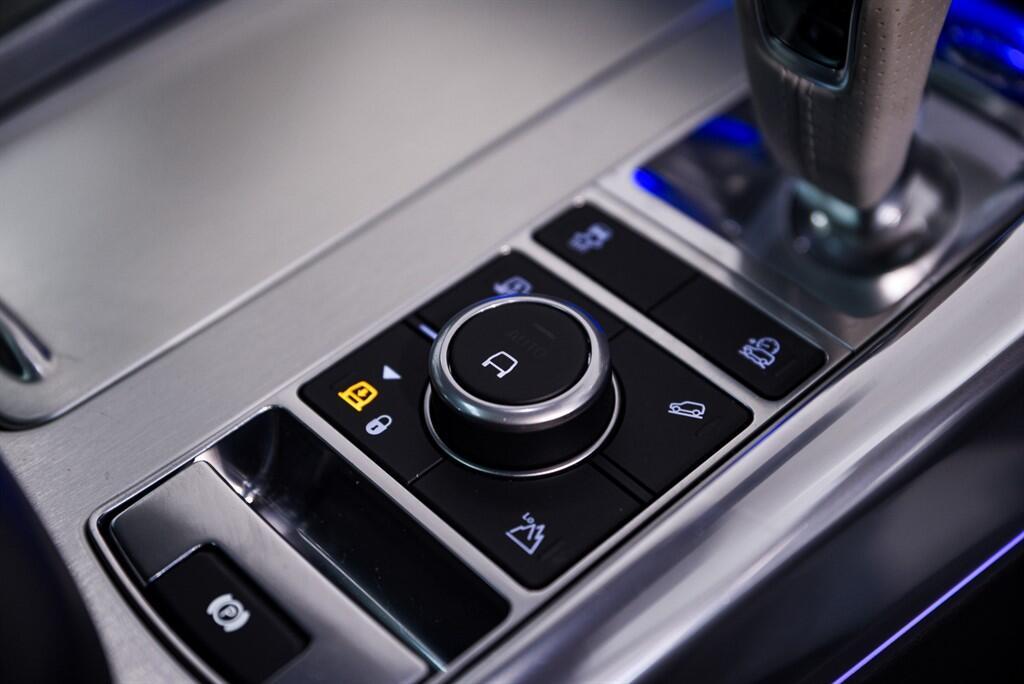 Land Rover RANGE ROVER SPORT - Image 30