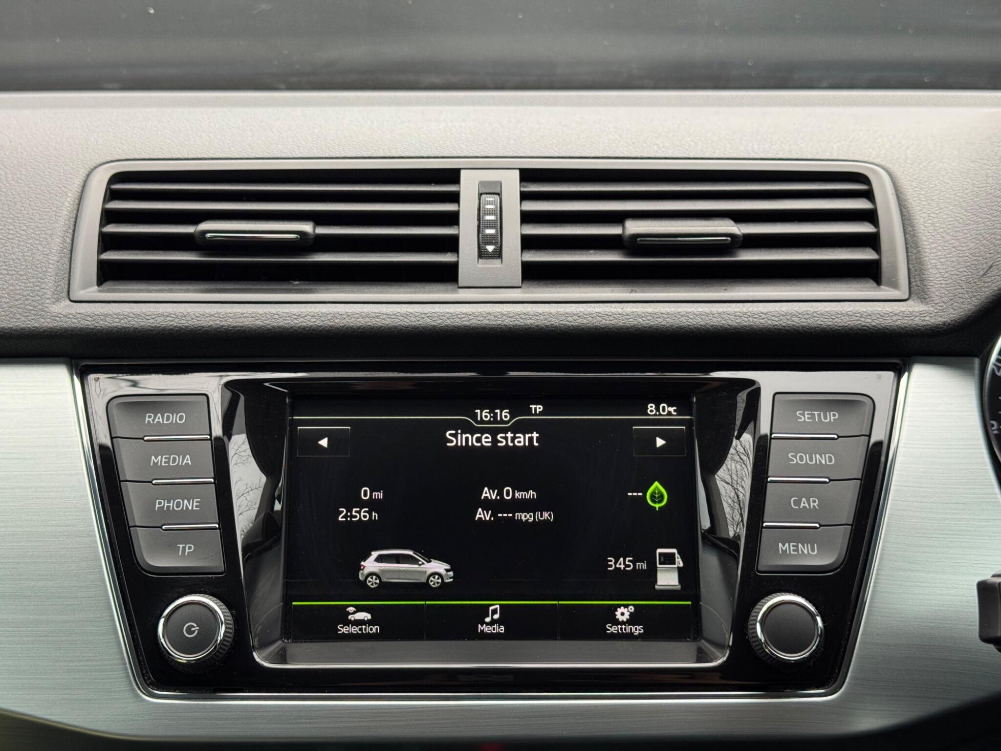 Skoda Fabia - Image 37