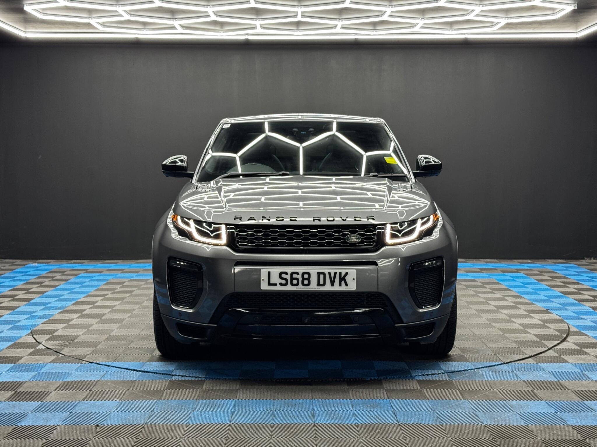Land Rover Range Rover Evoque - Image 2