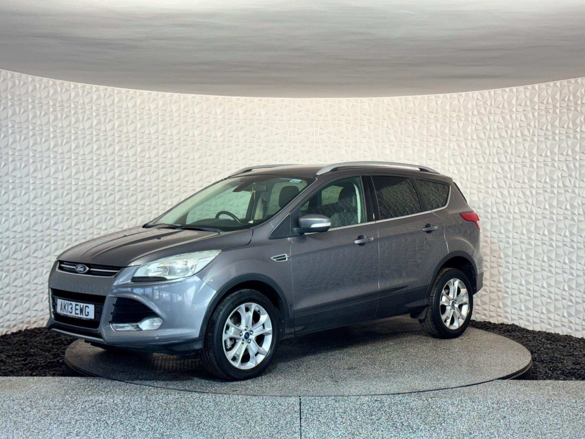 Ford Kuga - Image 19