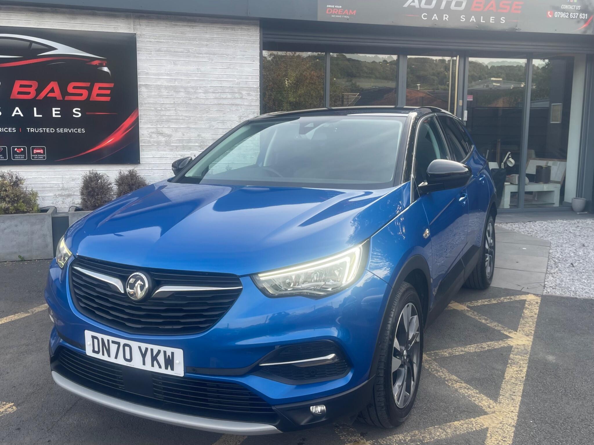 Vauxhall Grandland X - Image 4