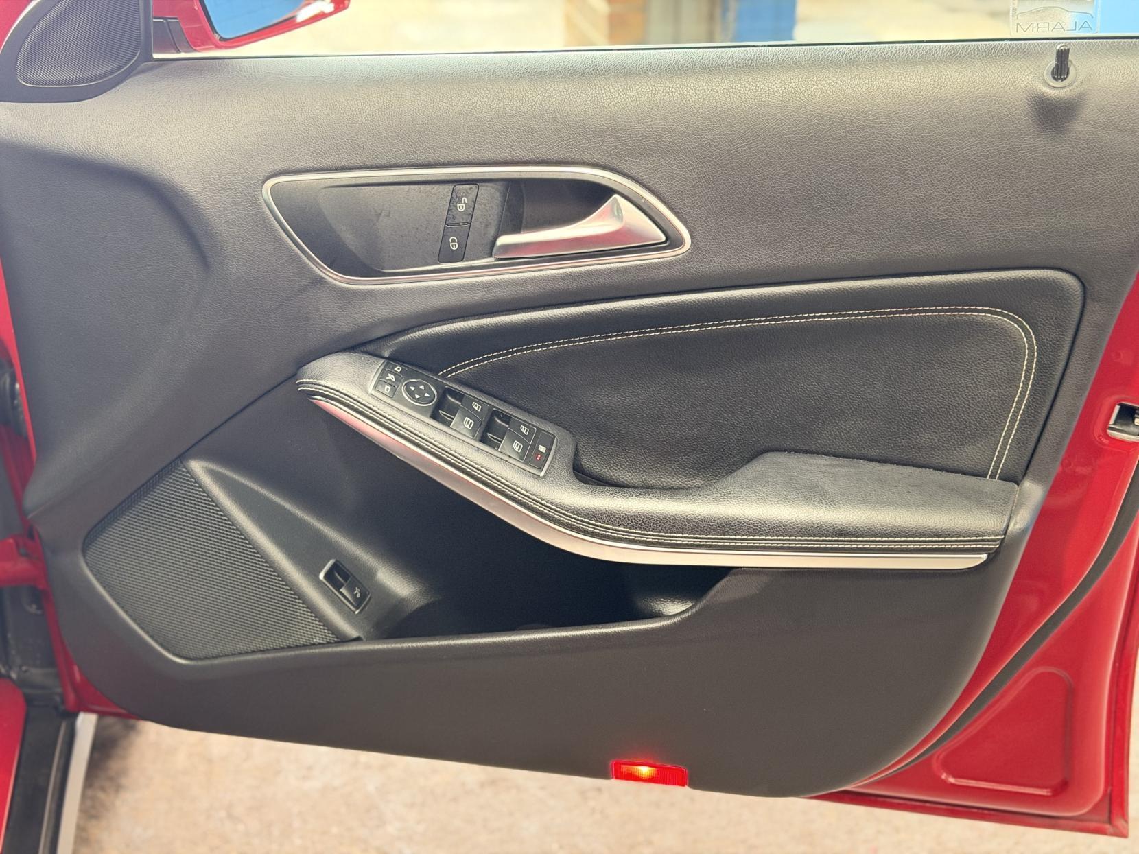 Mercedes GLA - Image 19