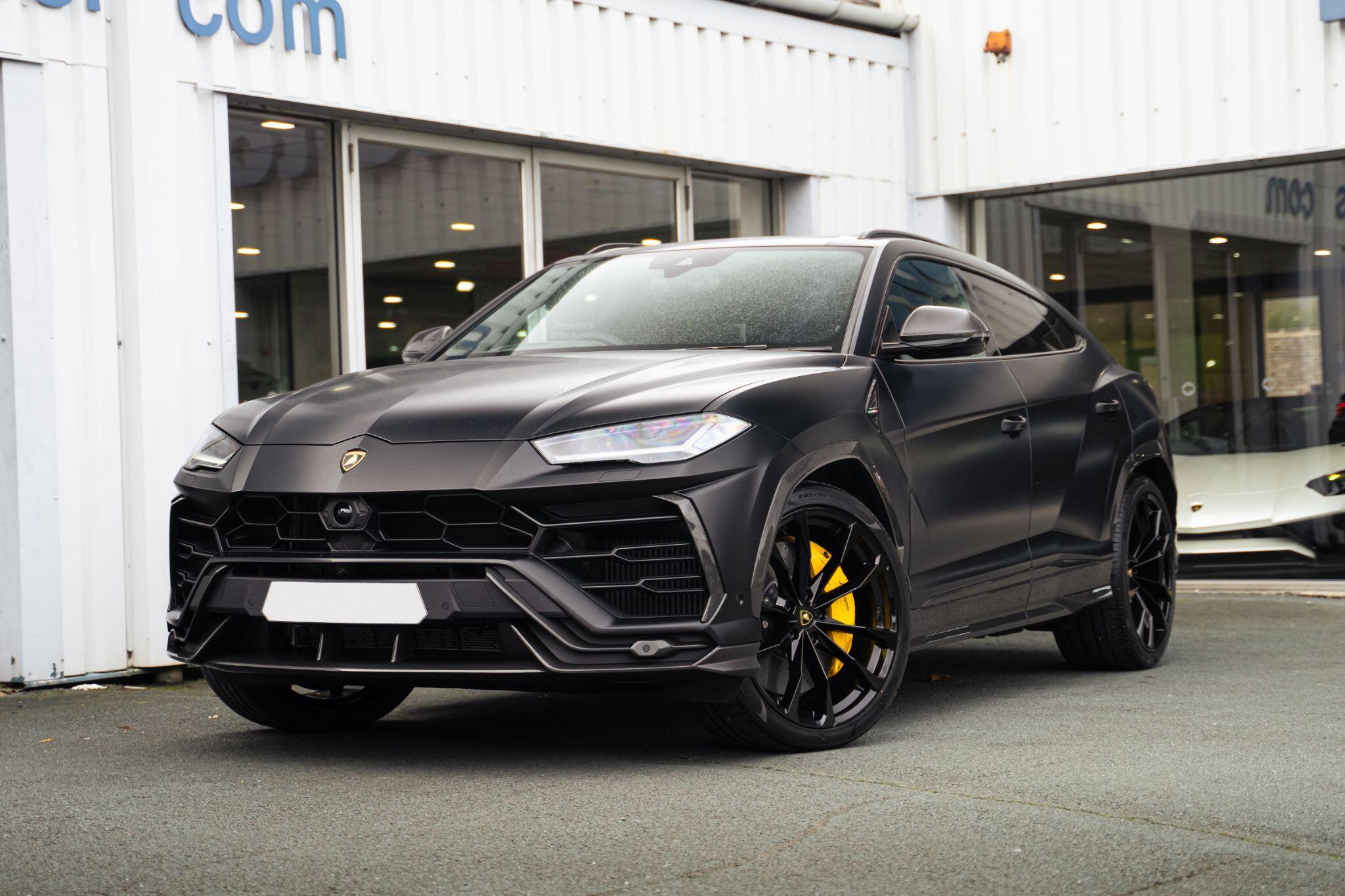 Lamborghini Urus - Image 10