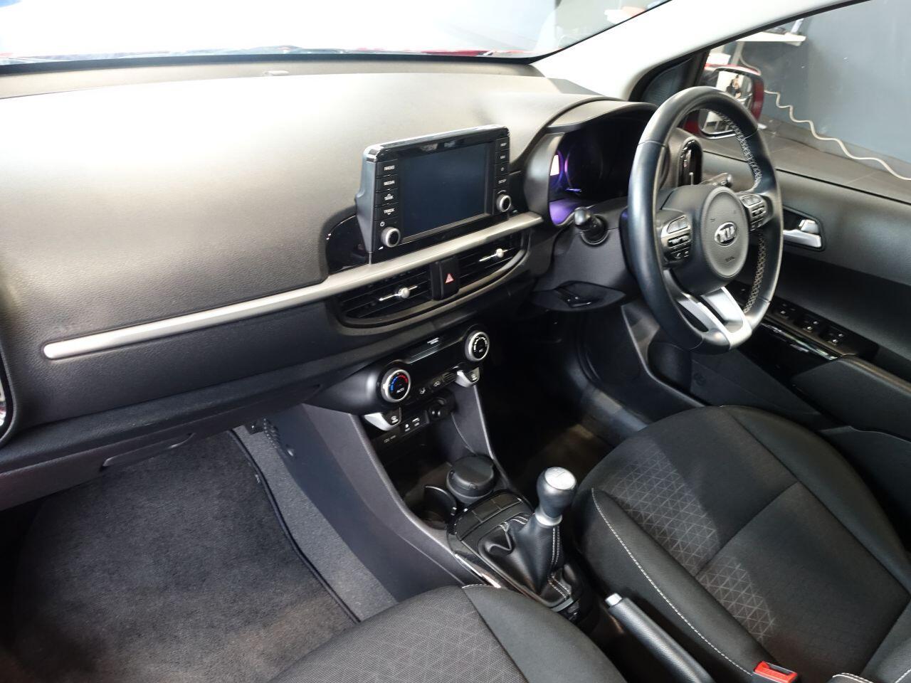 Kia Picanto - Image 11