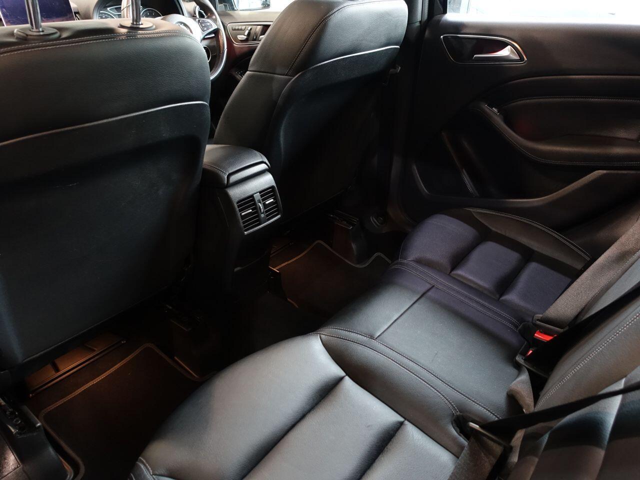 Mercedes-benz B-CLASS - Image 13