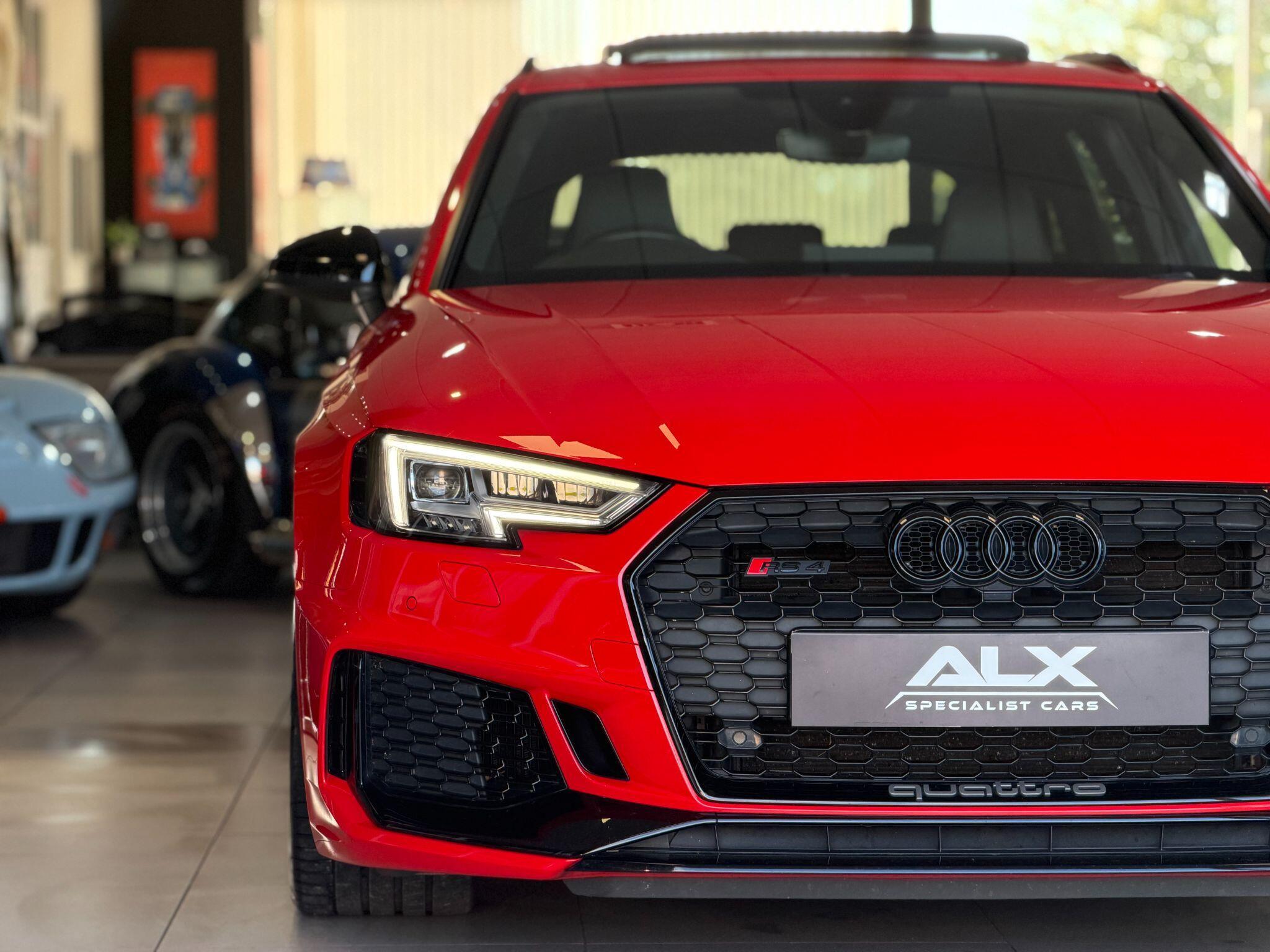 Audi Rs4 Avant - Image 4