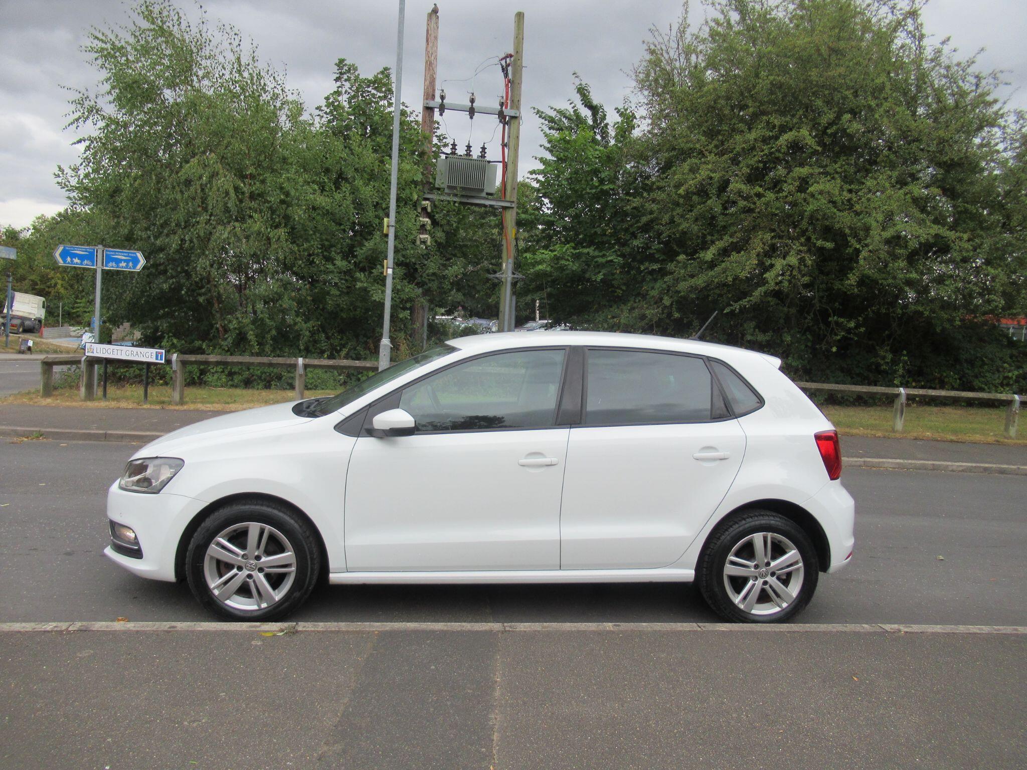 Volkswagen Polo - Image 7