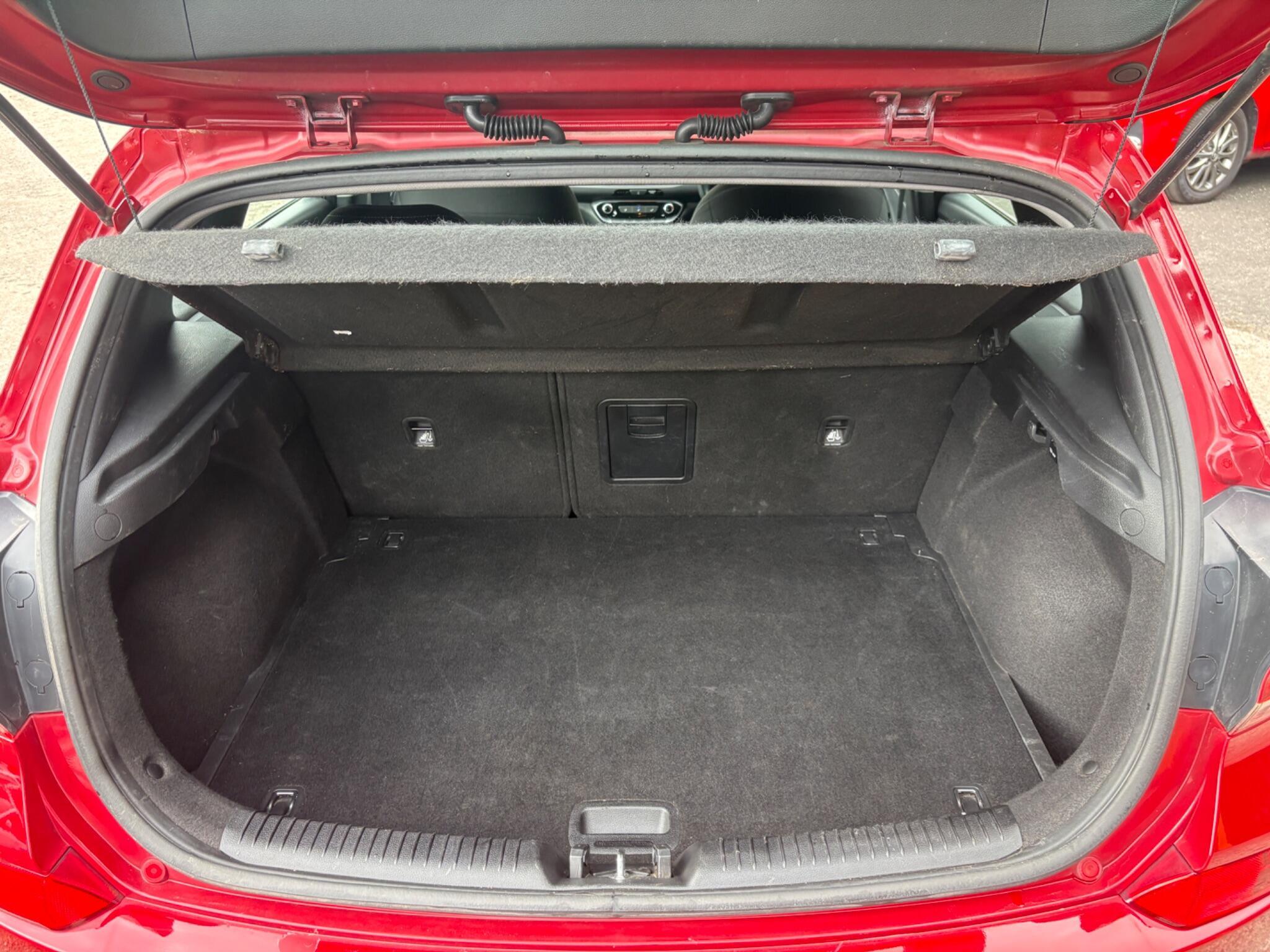 Hyundai i30 - Image 15