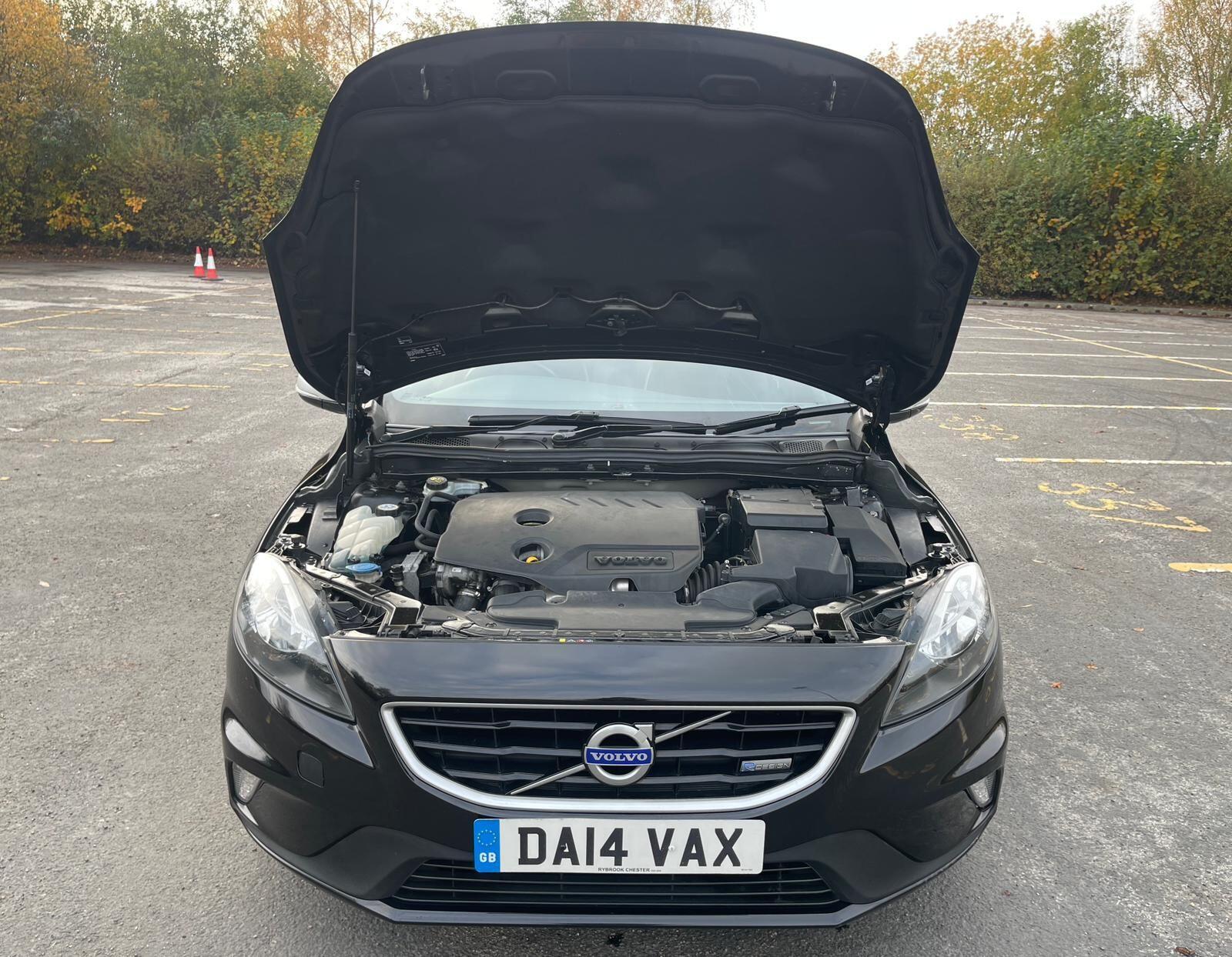 Volvo V40 - Image 35