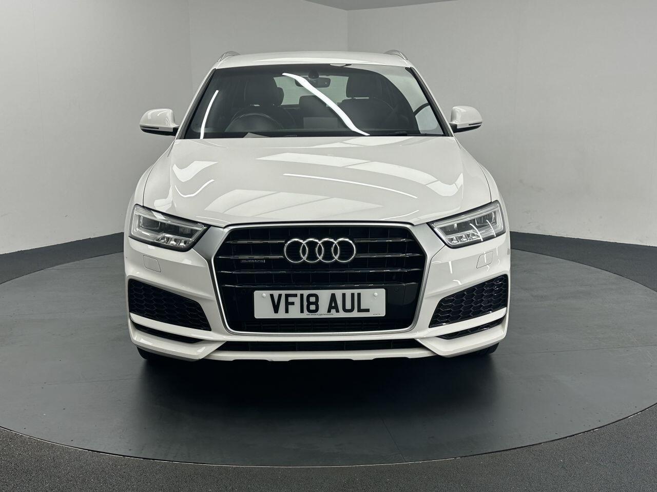 Audi Q3 - Image 5