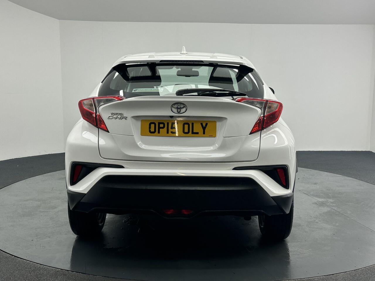 Toyota C-Hr - Image 8