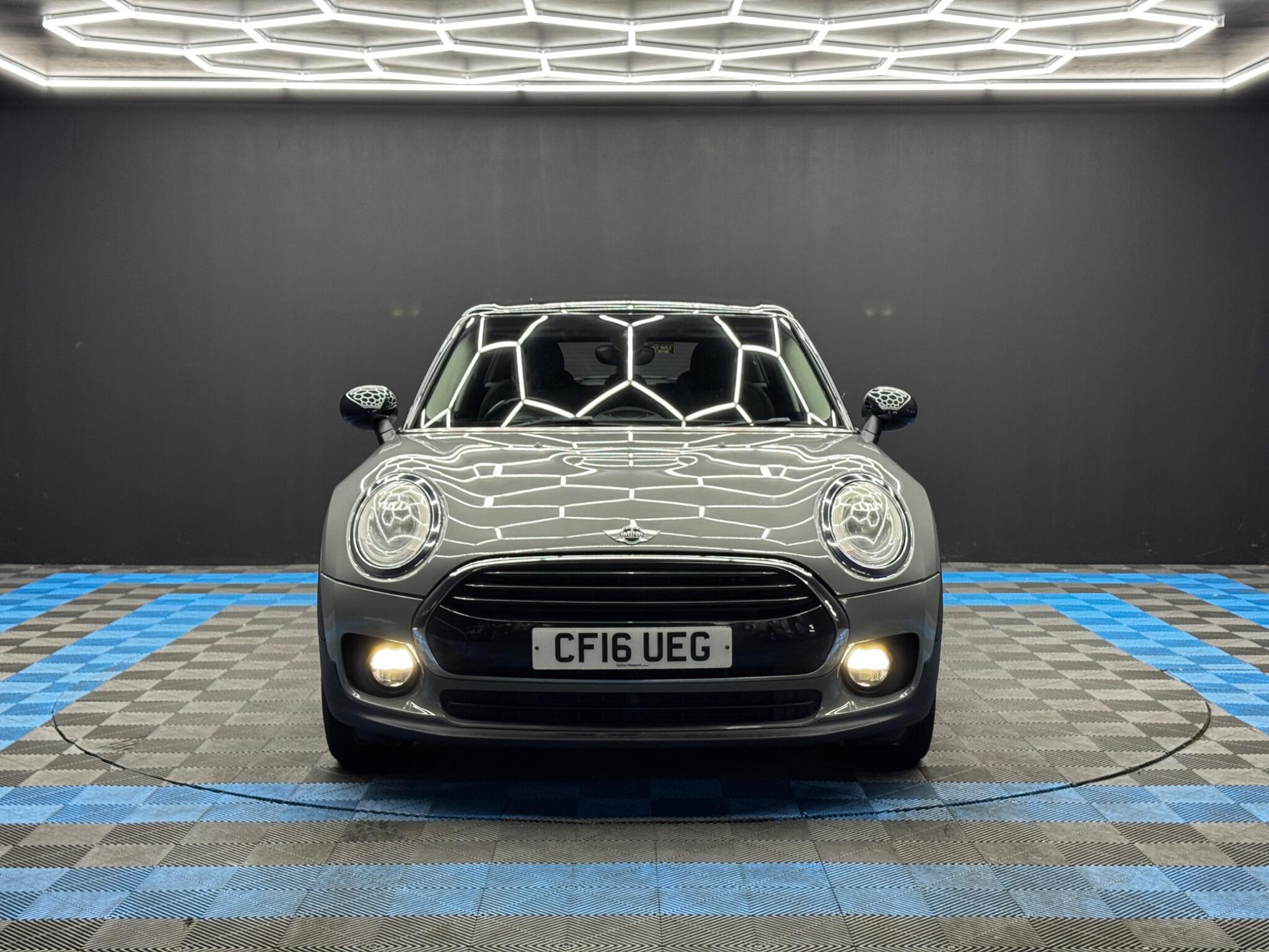 MINI Clubman - Image 2