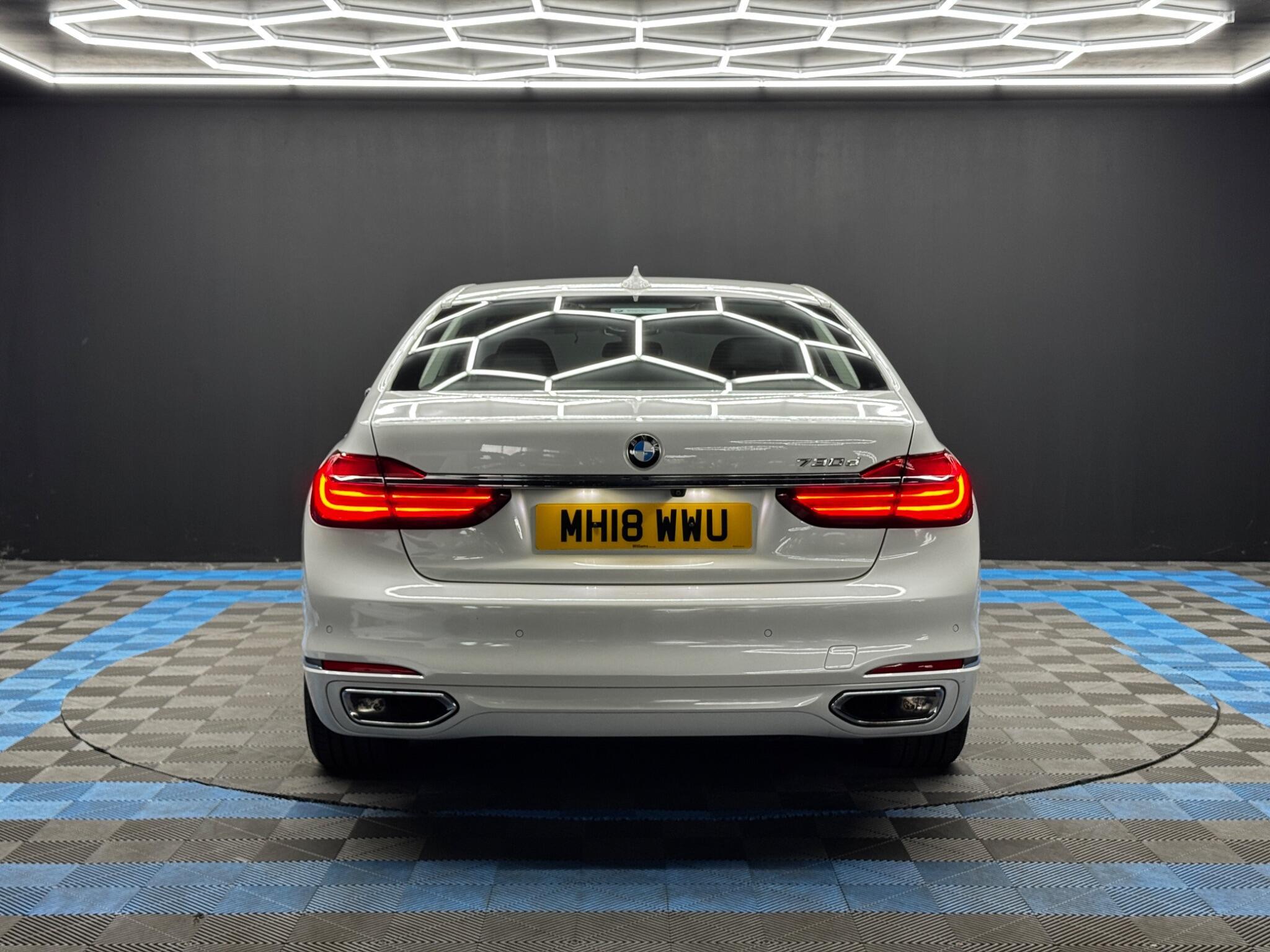 BMW 7 Series - Image 6