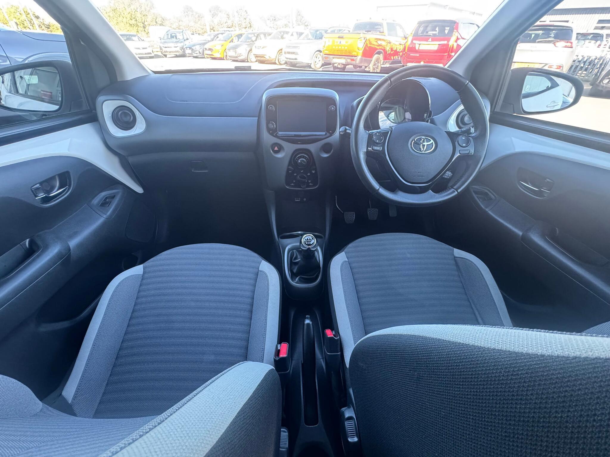 Toyota Aygo - Image 11