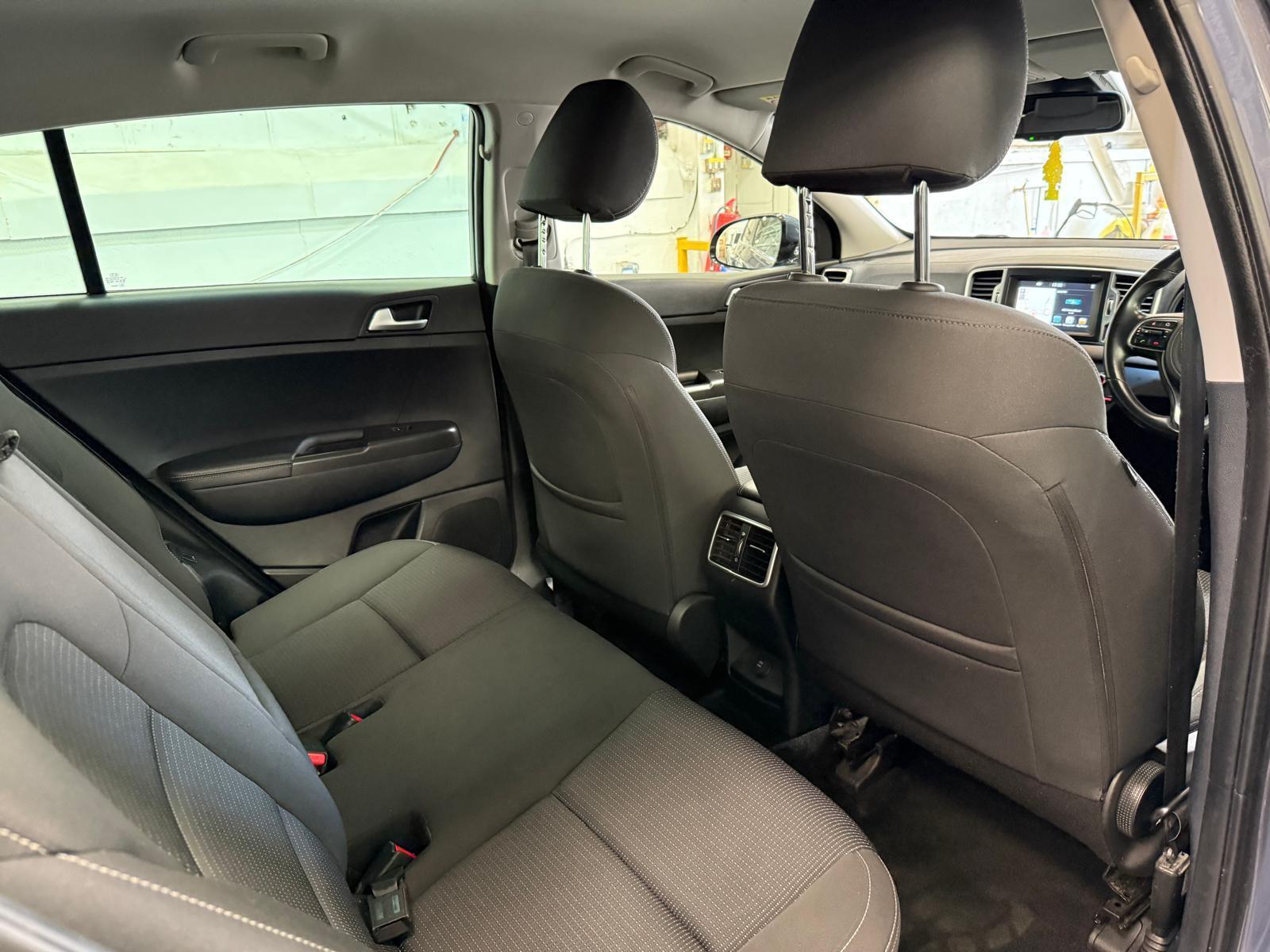 Kia Sportage - Image 38