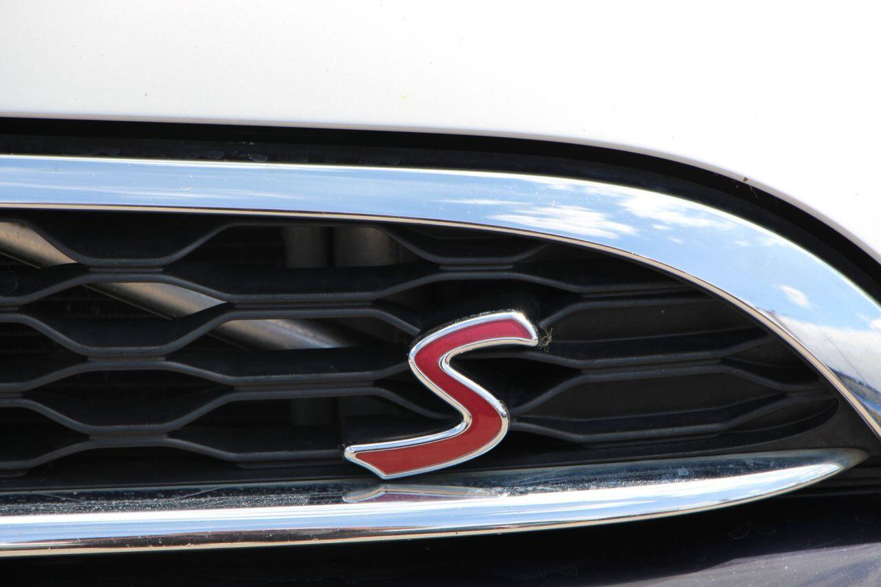 MINI Hatch - Image 4