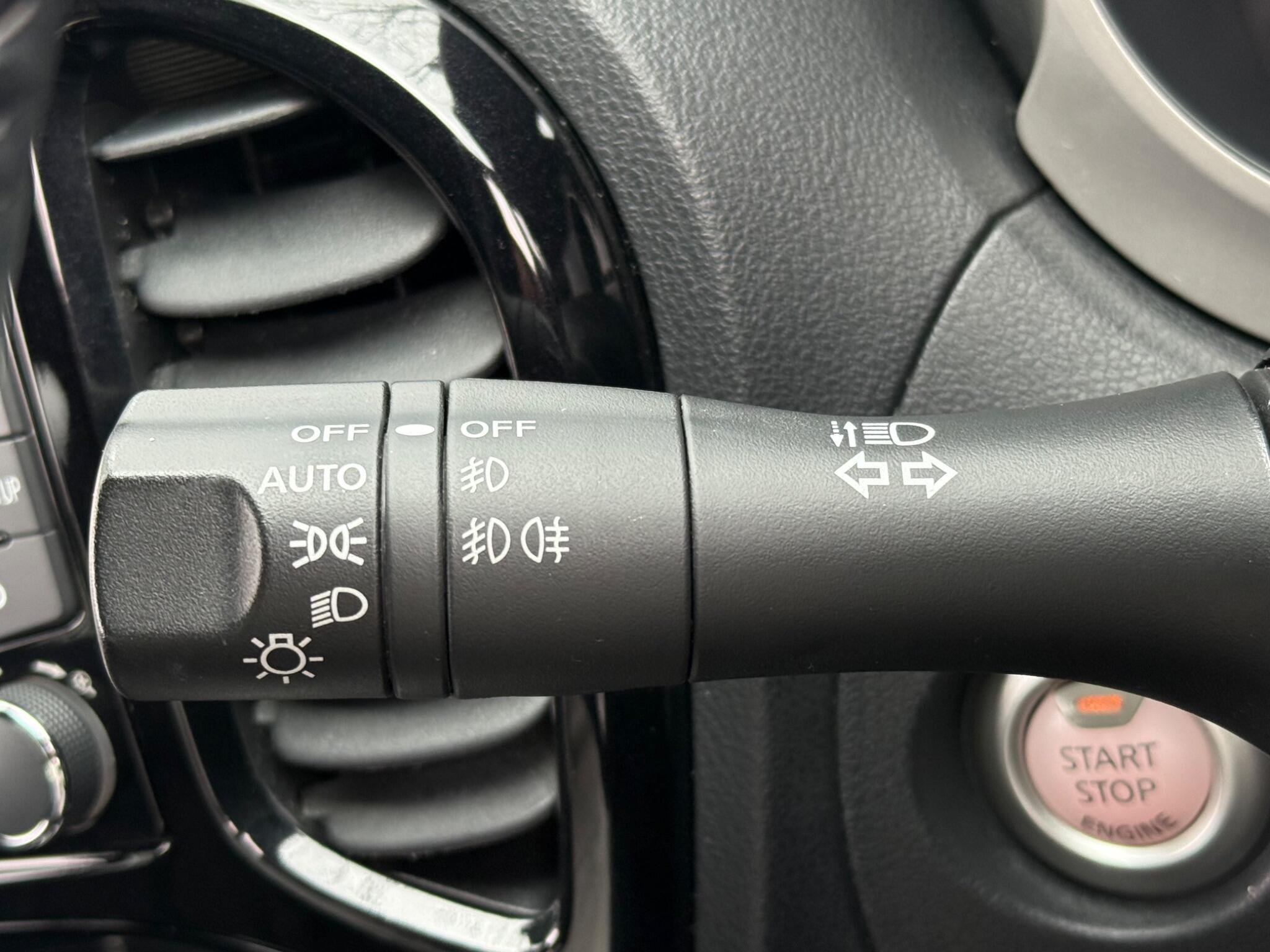 Nissan Juke - Image 30