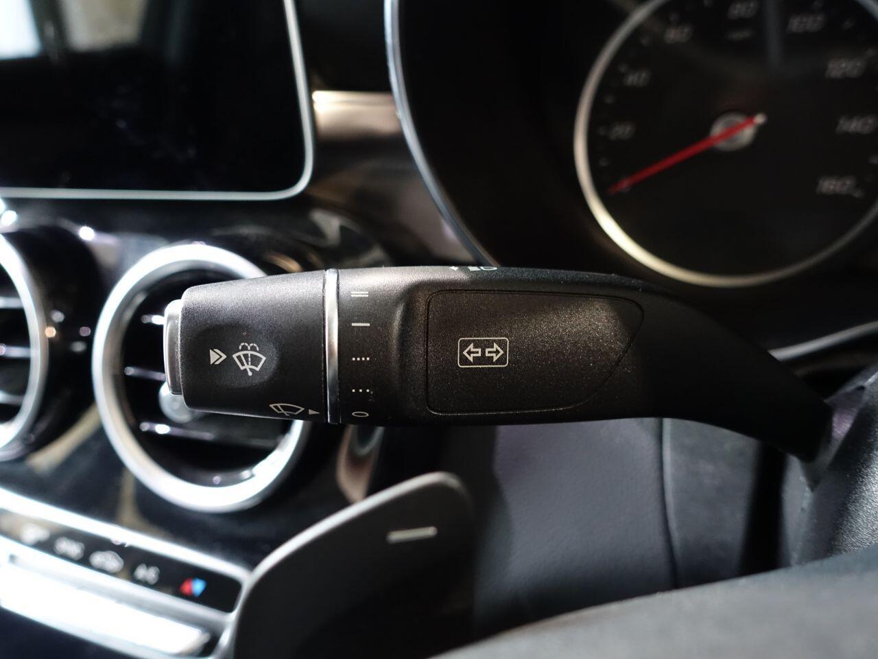 Mercedes-benz C-CLASS - Image 21