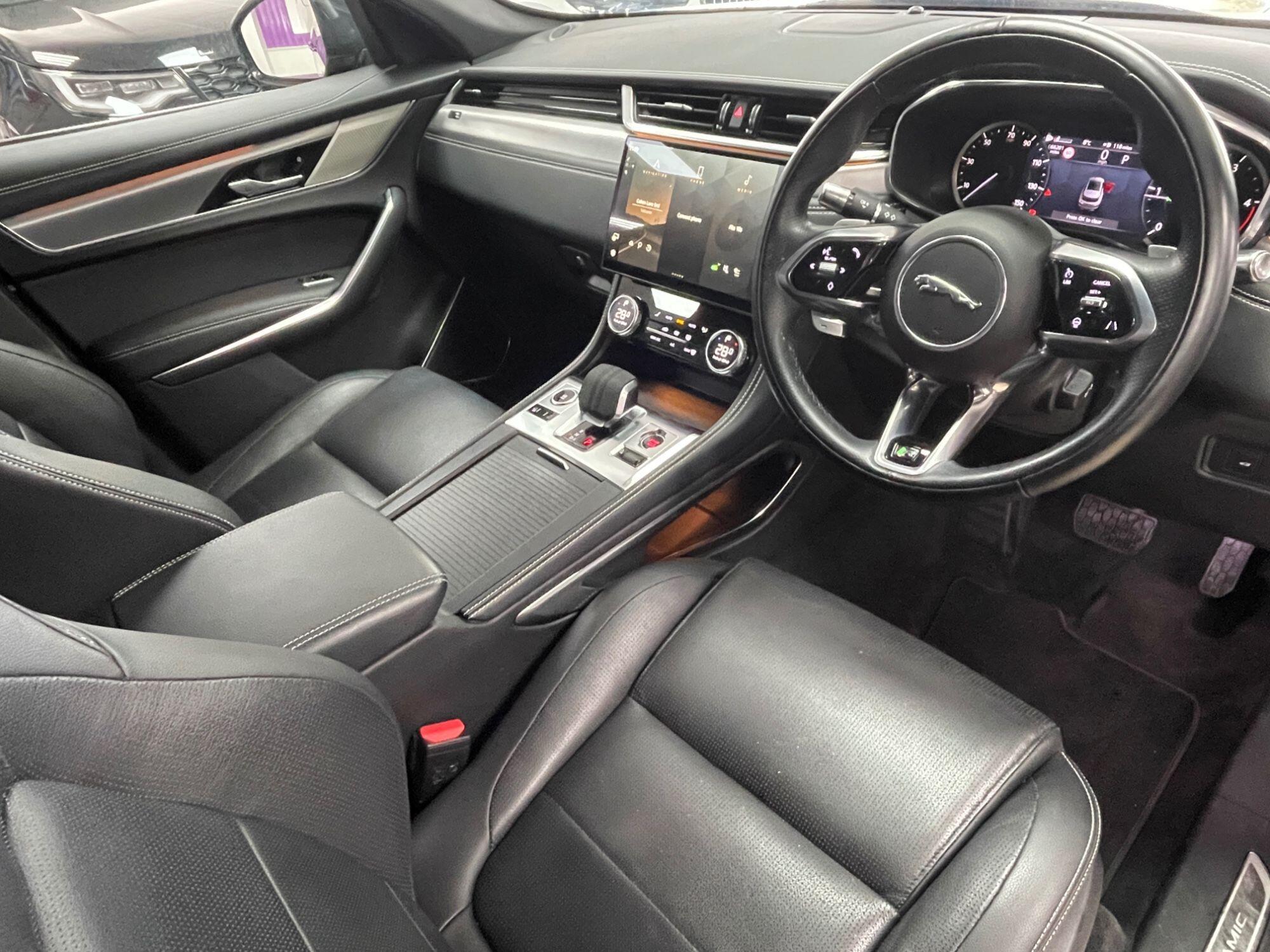 Jaguar F-Pace - Image 25