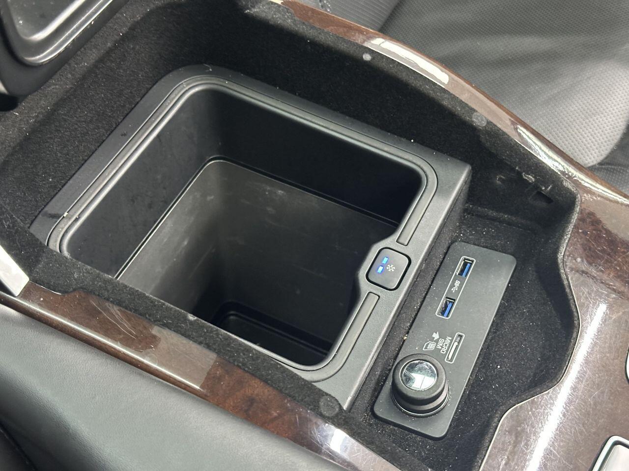 Land Rover Range Rover - Image 41