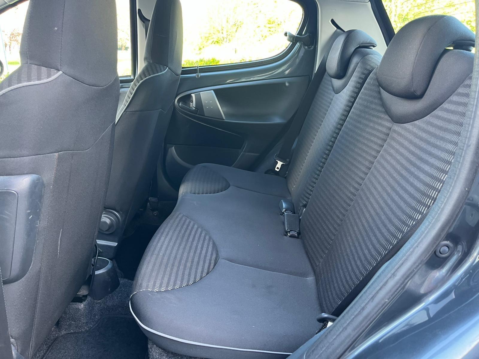 Peugeot 107 - Image 8