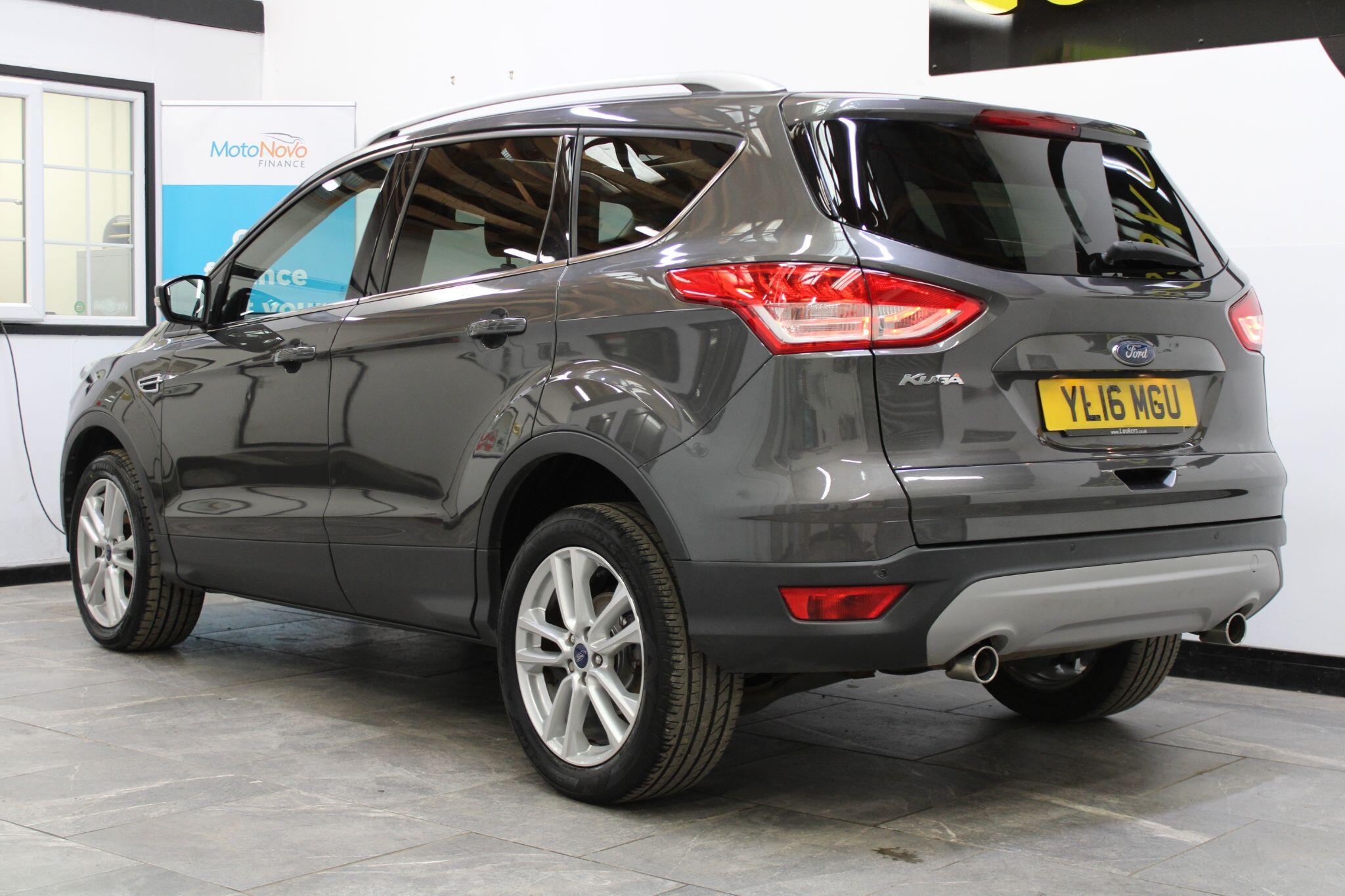 Ford Kuga - Image 3
