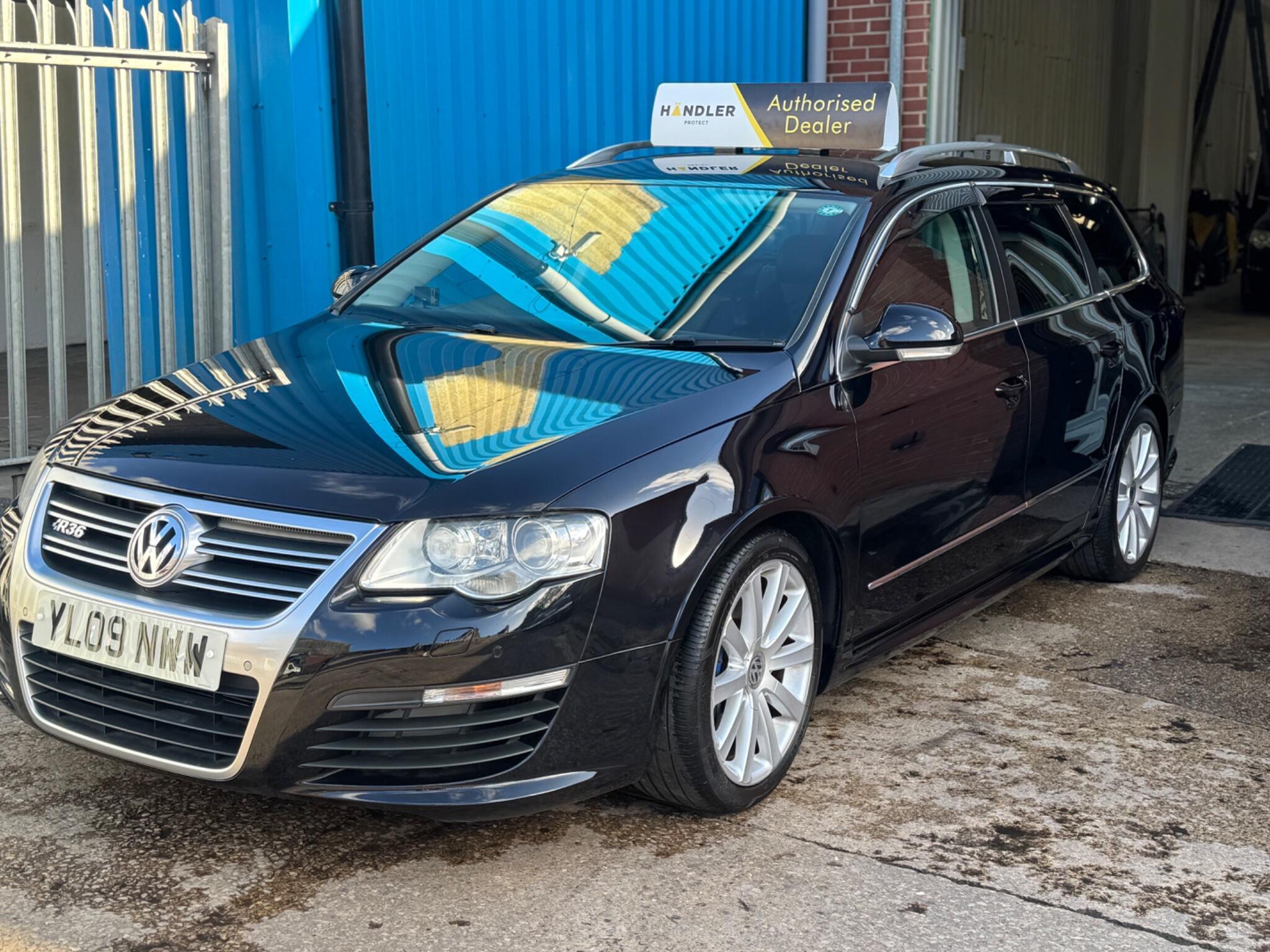 Volkswagen Passat - Image 13