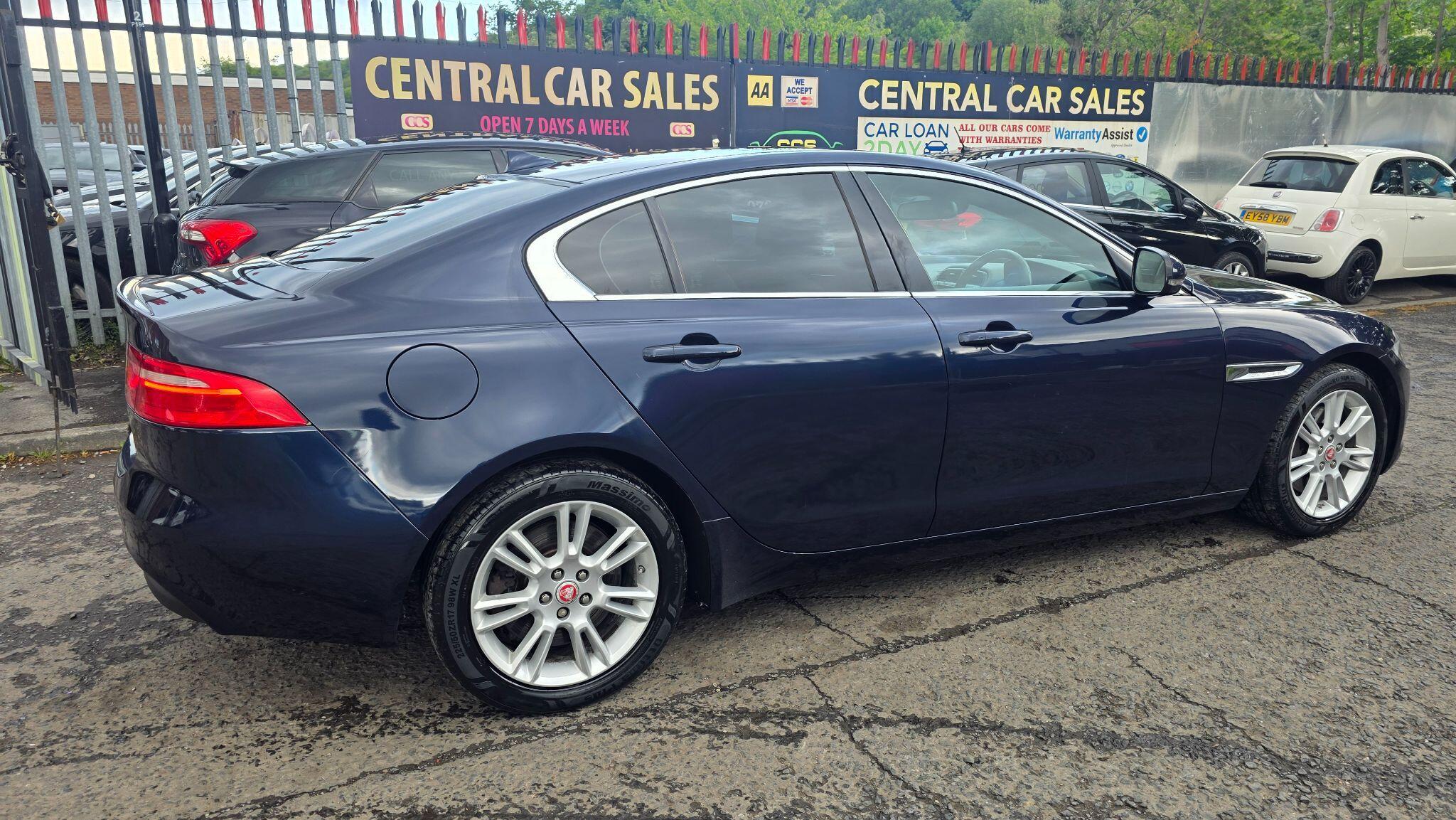 Jaguar XE - Image 8