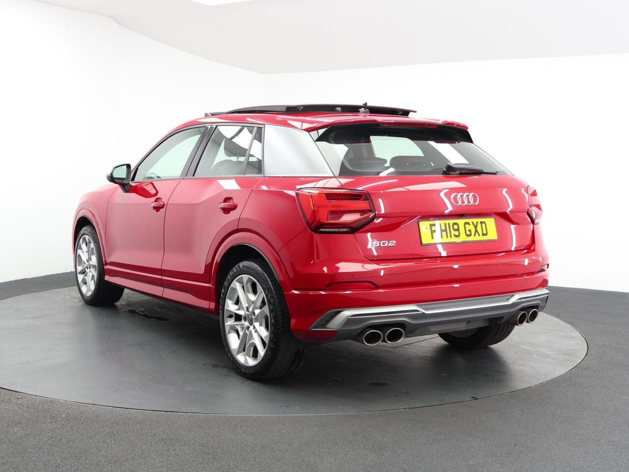 Audi SQ2 - Image 9