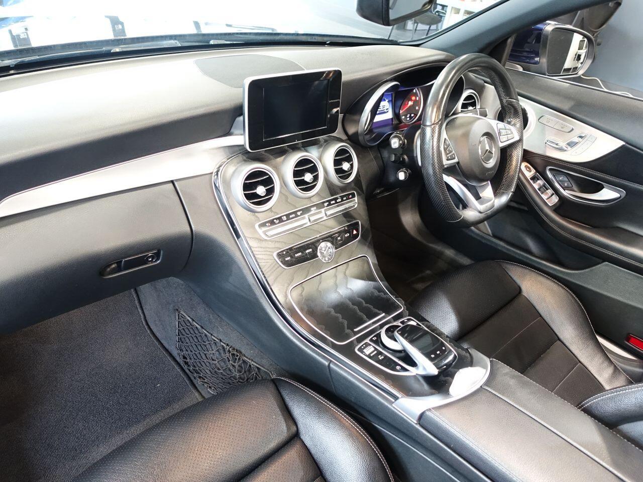 Mercedes-benz C-CLASS - Image 8