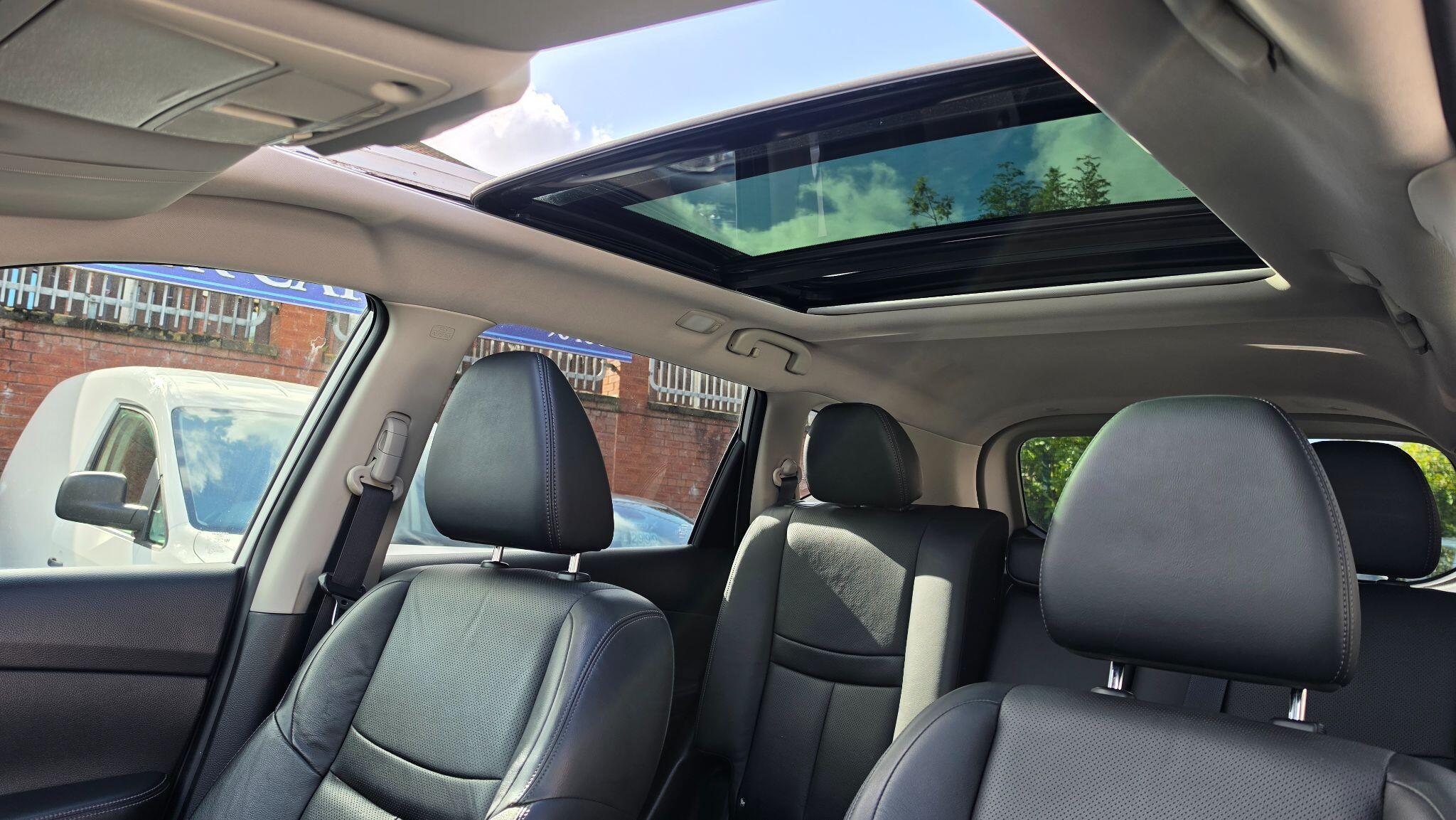 Nissan X-Trail - Image 17