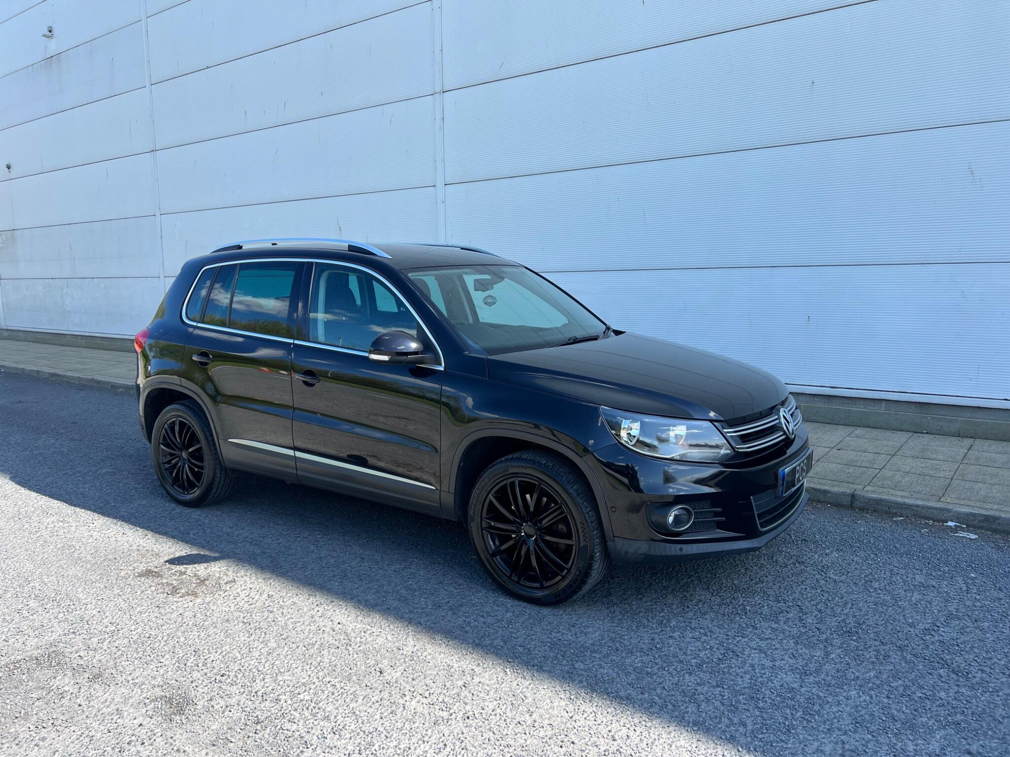 Volkswagen Tiguan - Image 36