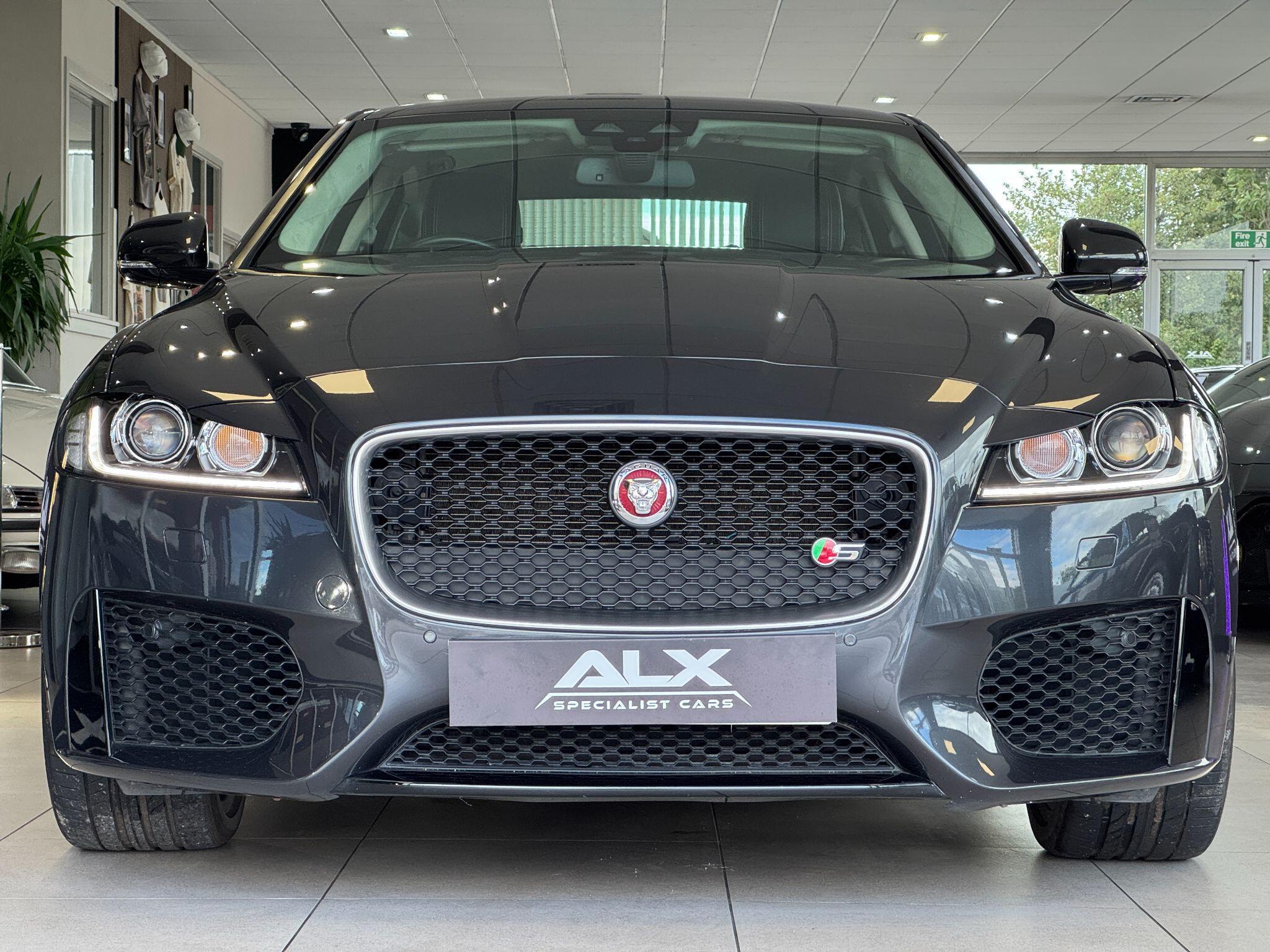 Jaguar XF - Image 7