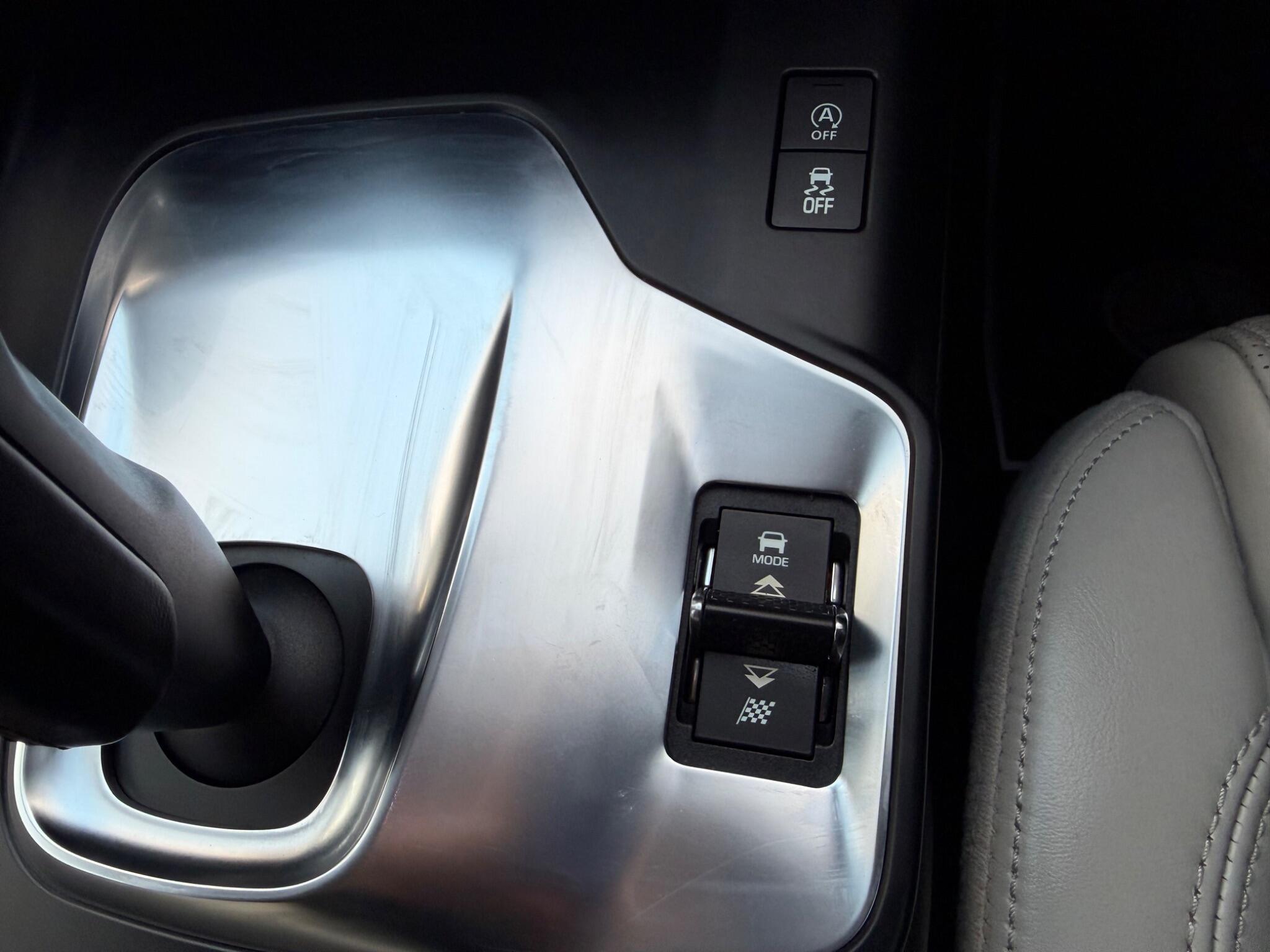 Jaguar E-Pace - Image 68