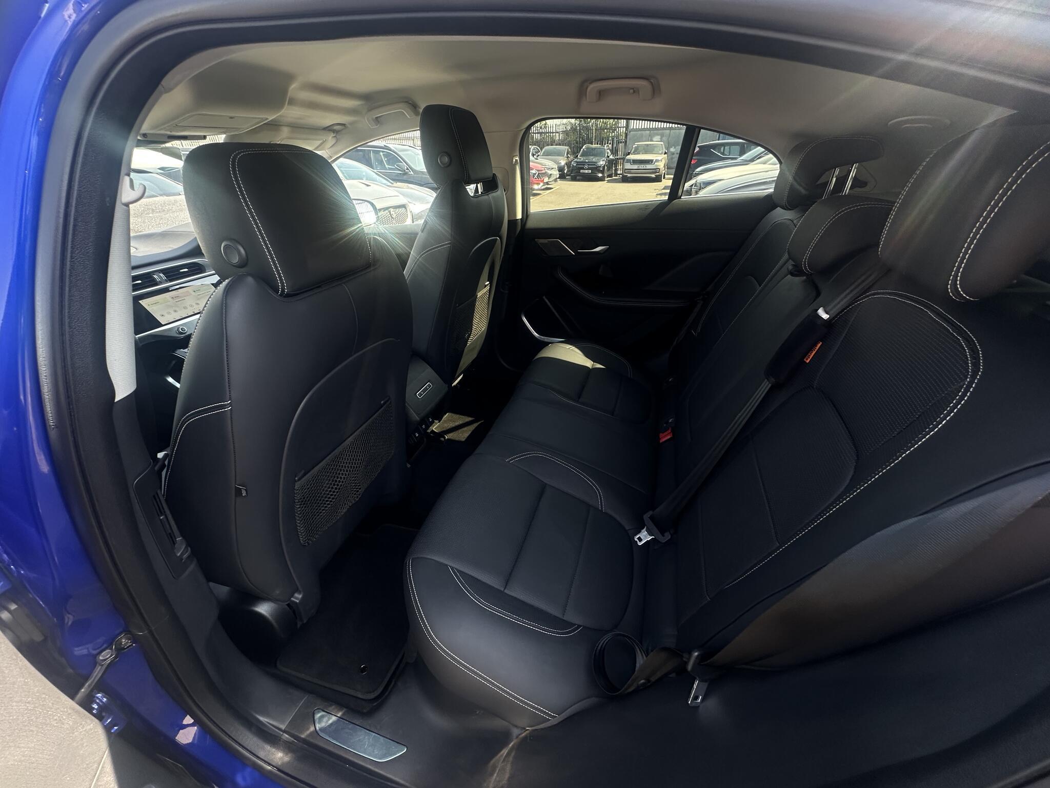 Jaguar I-Pace - Image 20