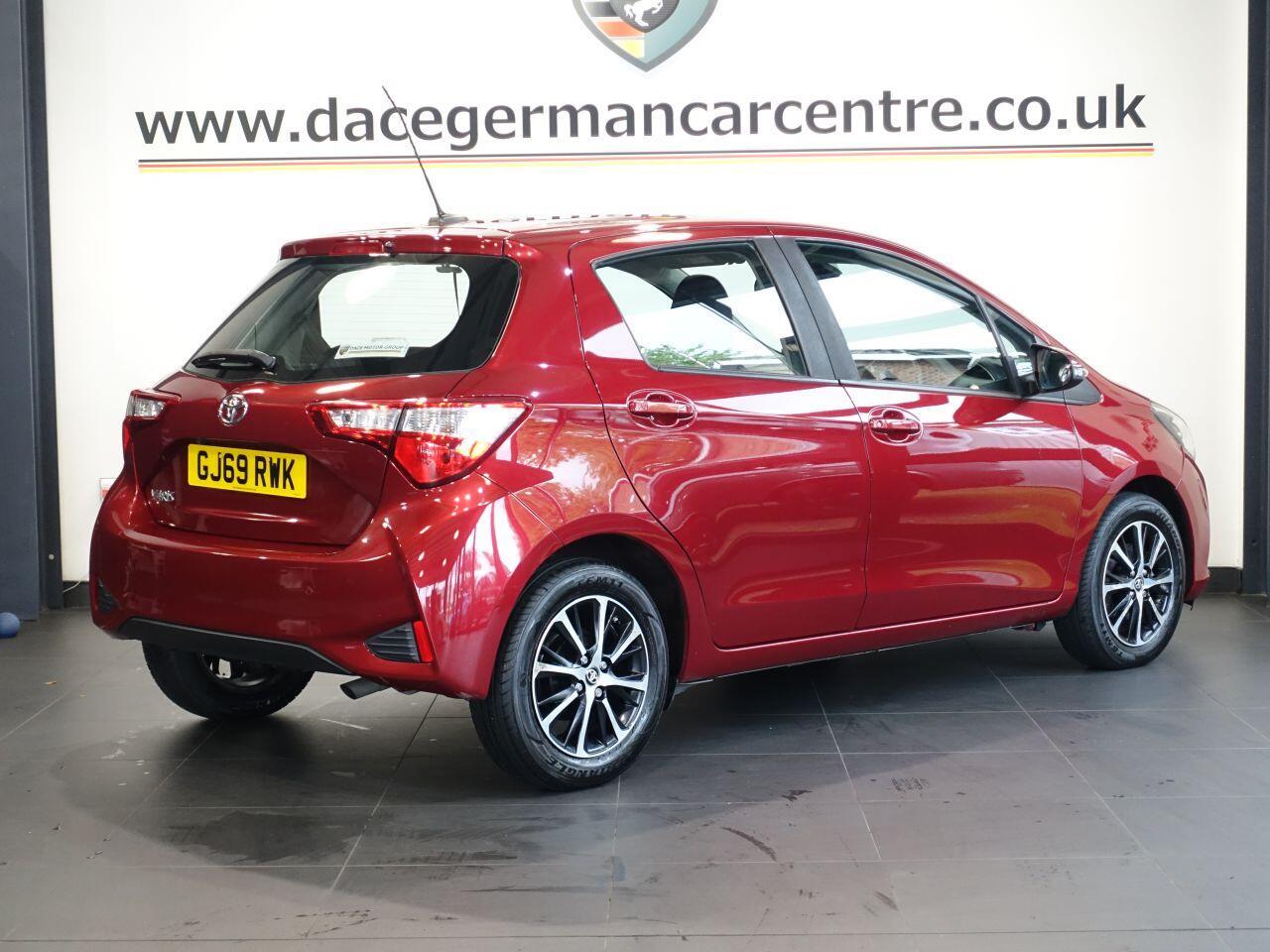 Toyota Yaris - Image 6