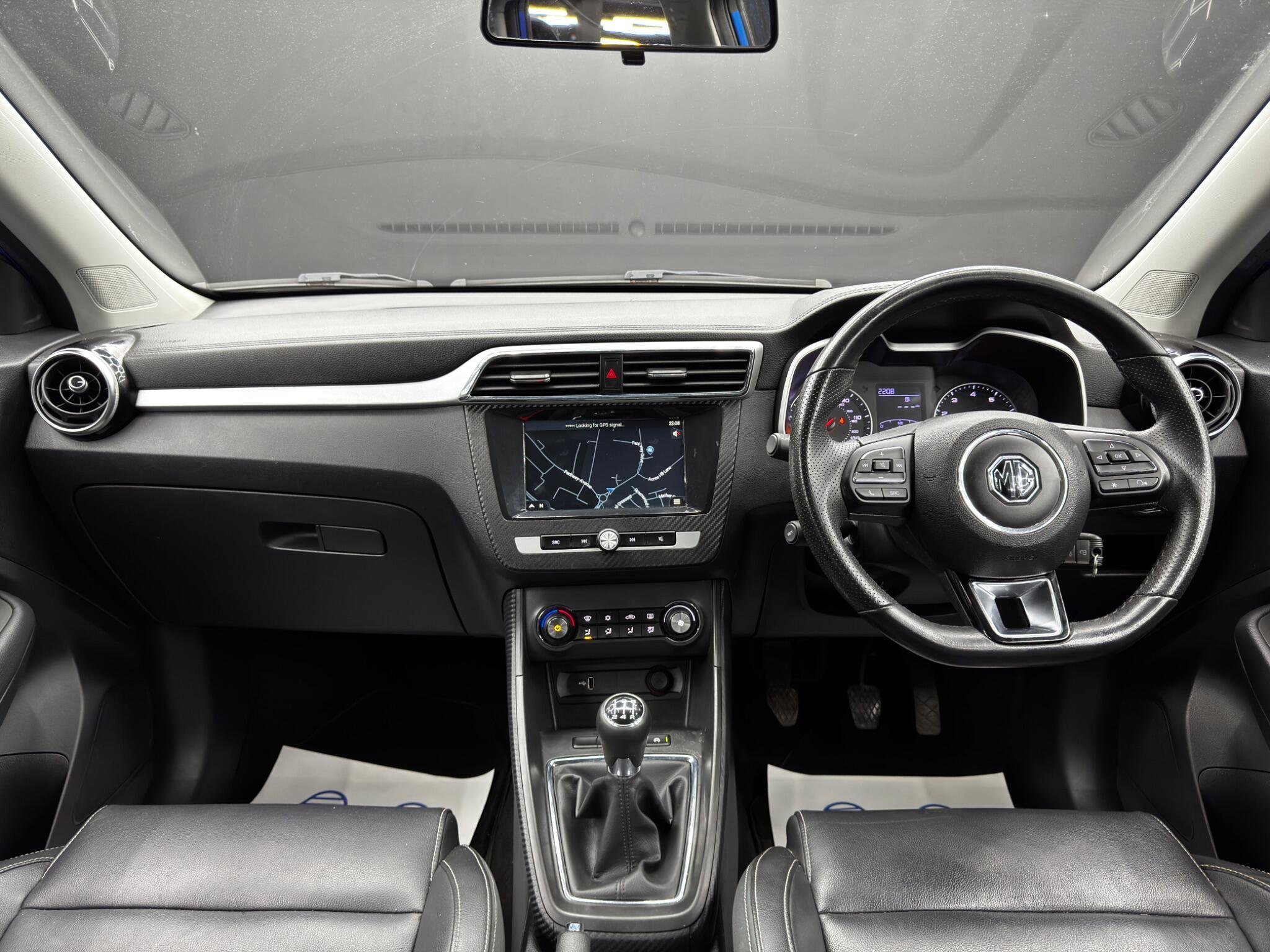 MG MG ZS - Image 10