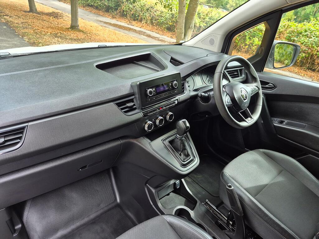 Renault Kangoo - Image 13